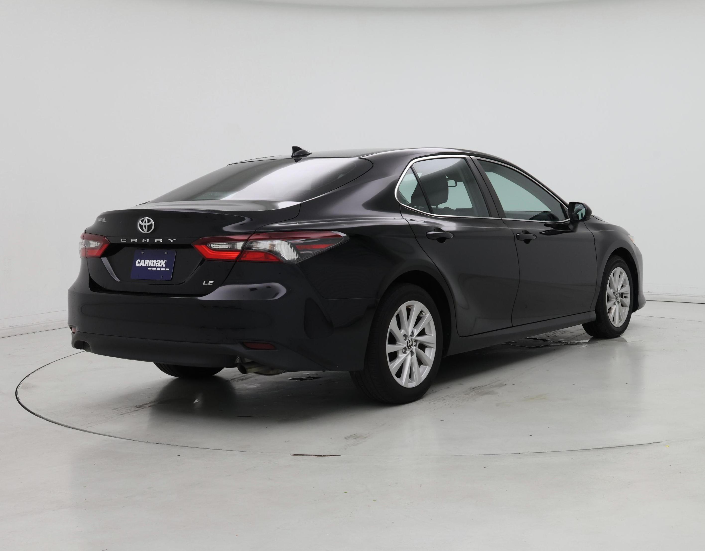 Thumbnail: 2023 Toyota Camry - 8
