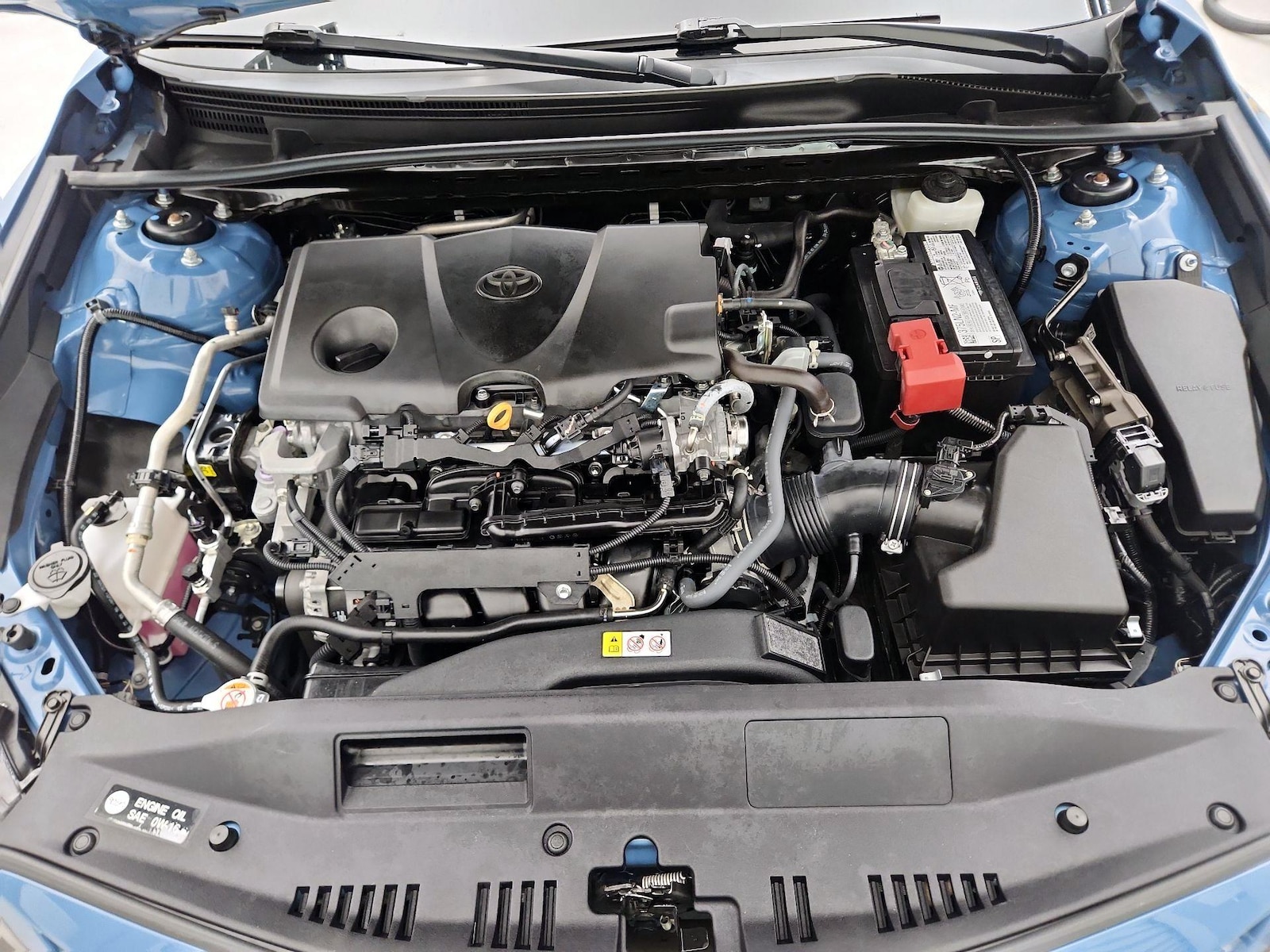 2023 Toyota Camry SE - Photo 23