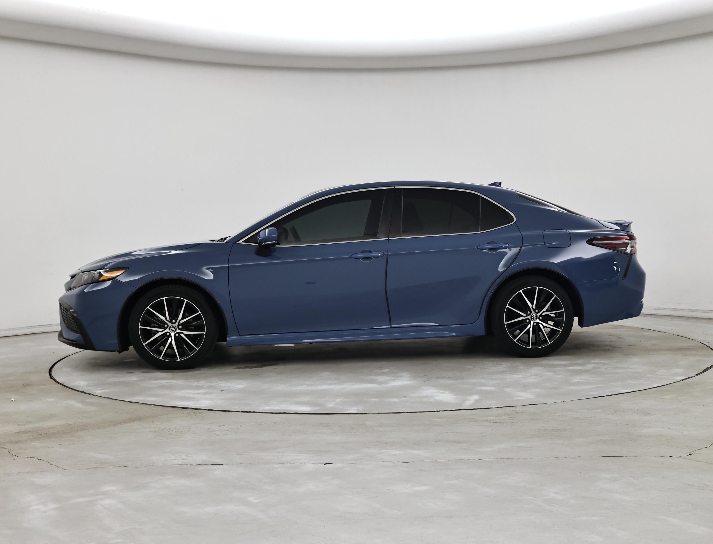 Thumbnail: 2023 Toyota Camry - 3