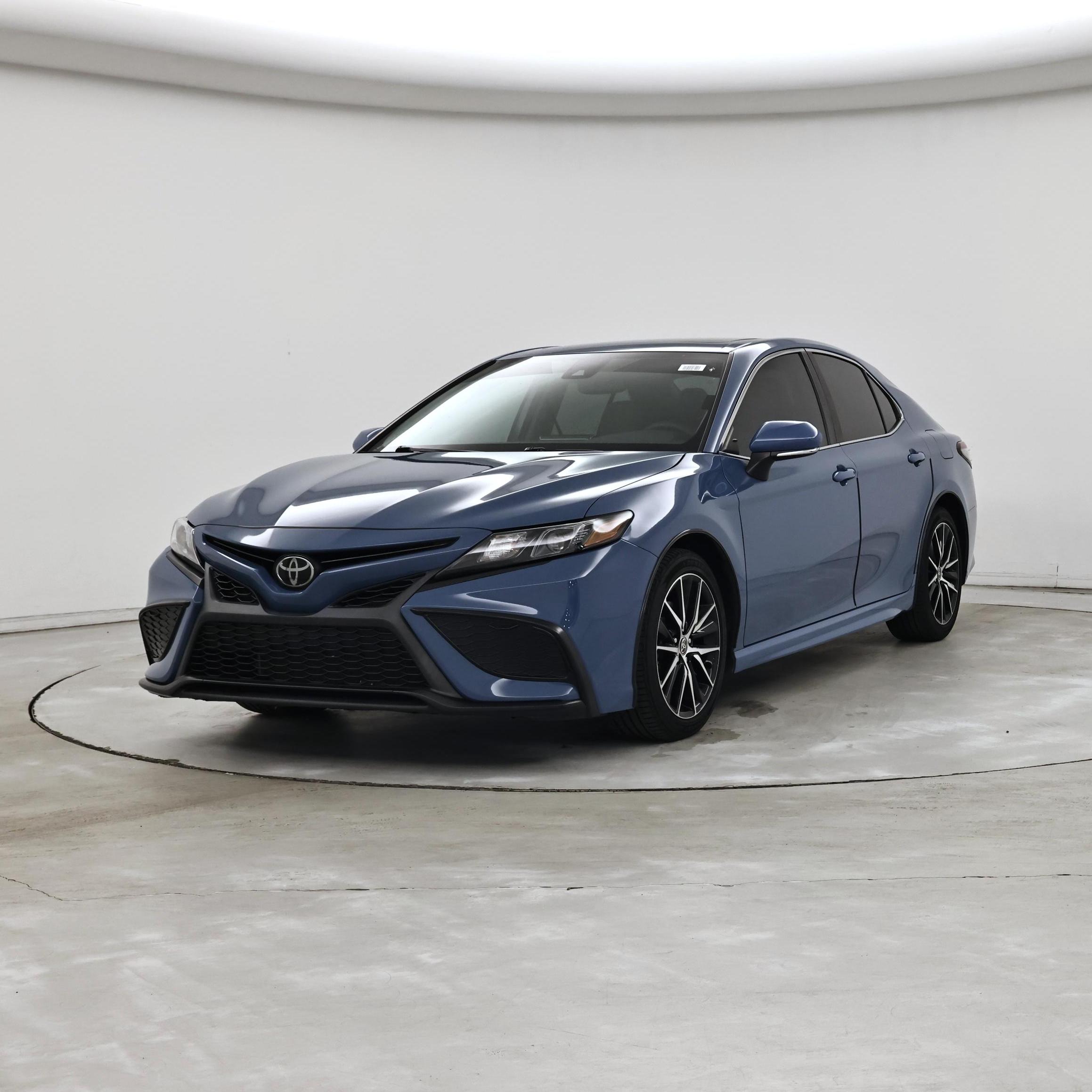 Thumbnail: 2023 Toyota Camry - 4