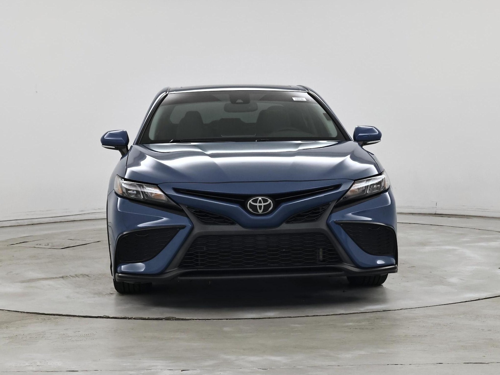 2023 Toyota Camry SE - Photo 6