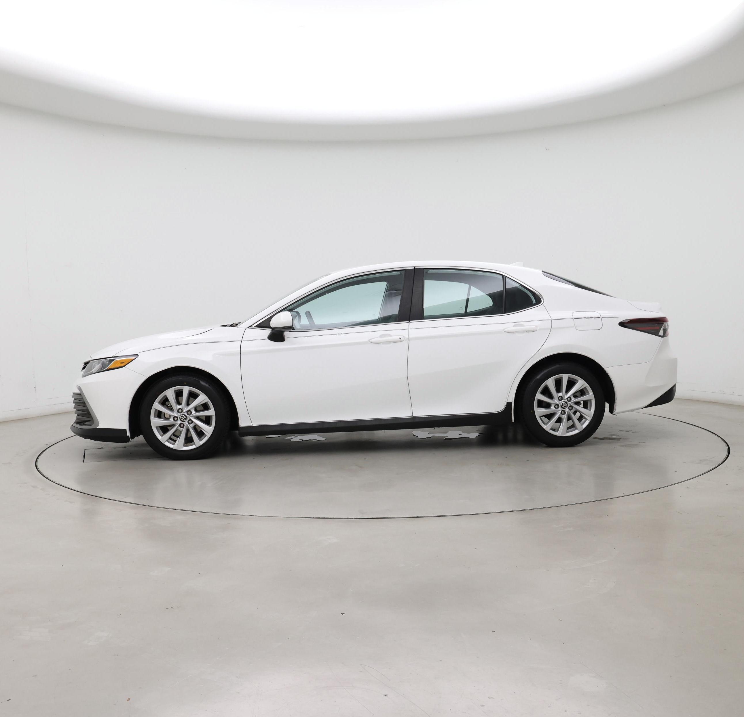 Thumbnail: 2023 Toyota Camry - 3