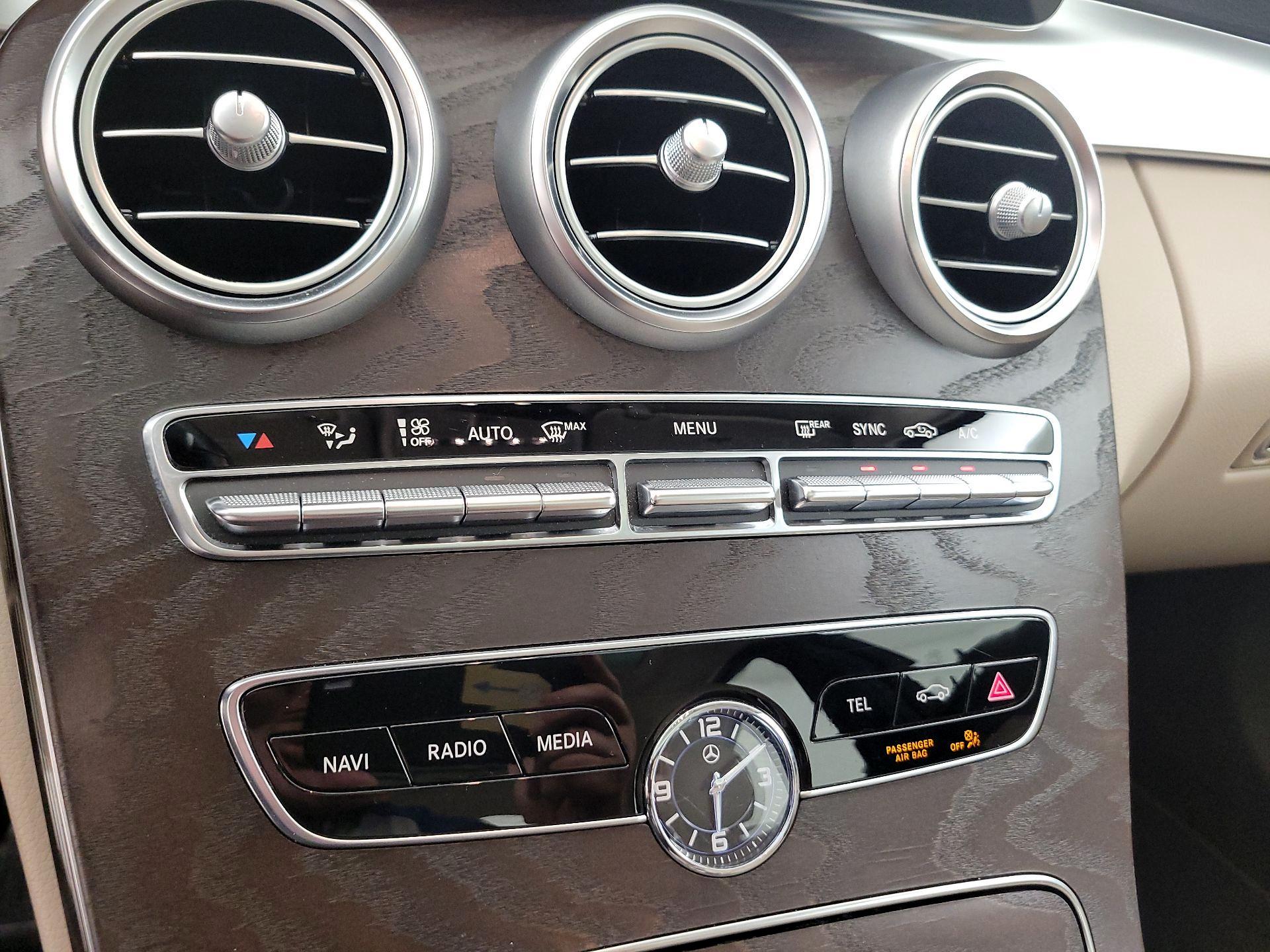 Thumbnail: 2021 Mercedes-Benz C-Class - 16