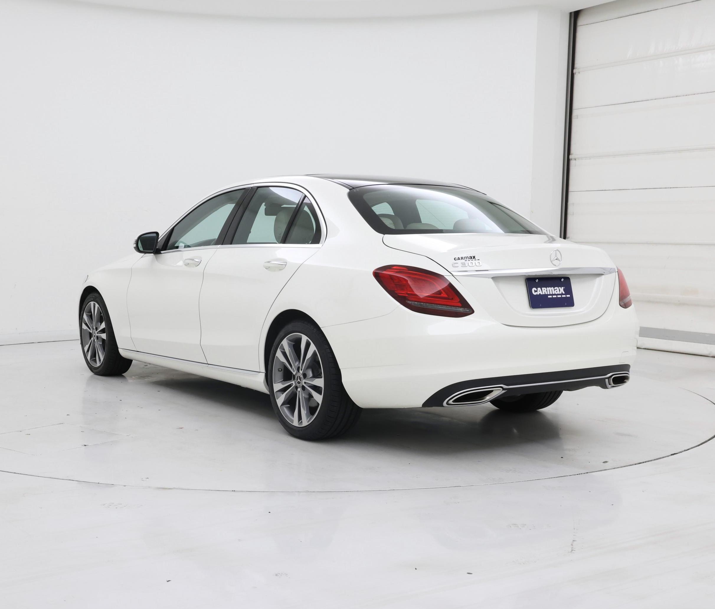 Thumbnail: 2021 Mercedes-Benz C-Class - 2