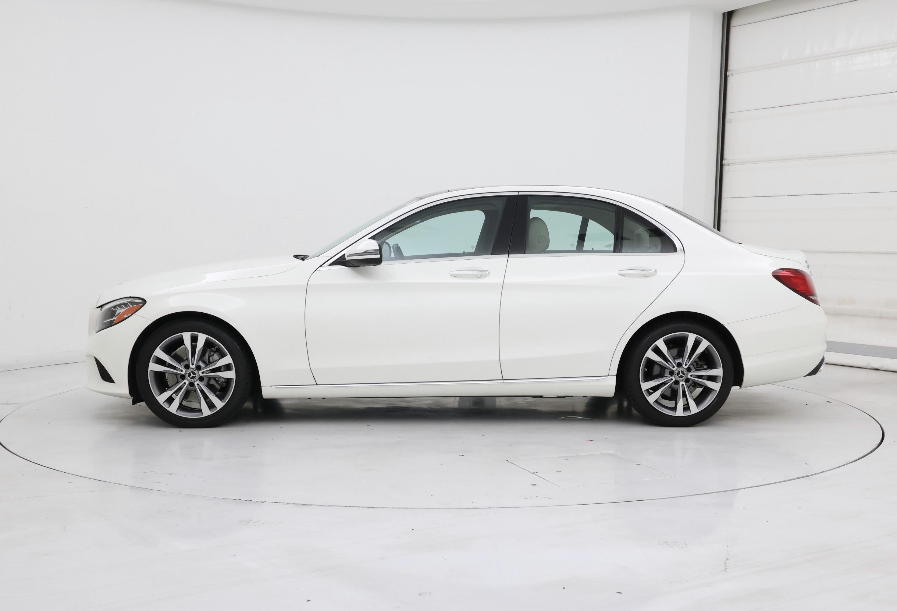 Thumbnail: 2021 Mercedes-Benz C-Class - 3