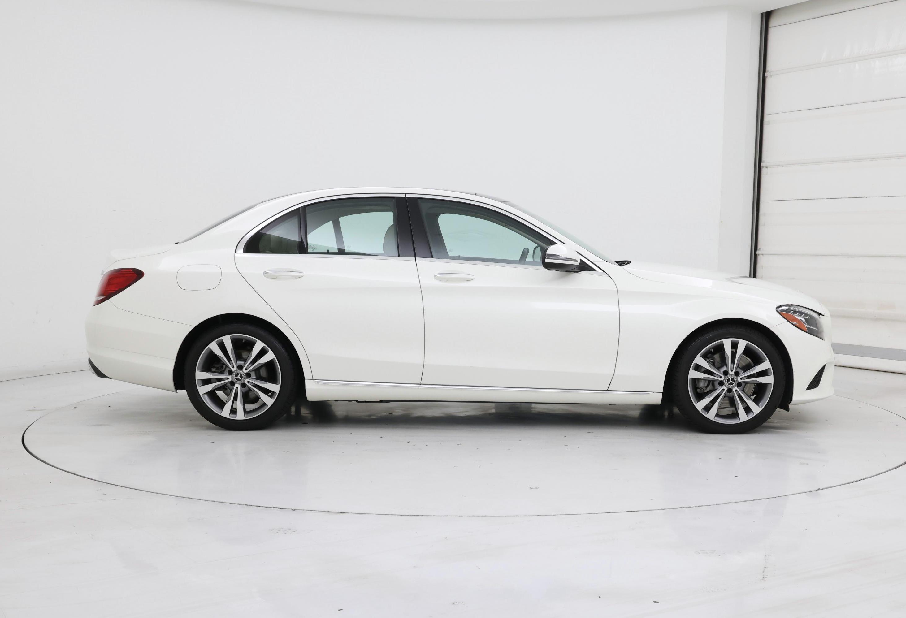 Thumbnail: 2021 Mercedes-Benz C-Class - 7