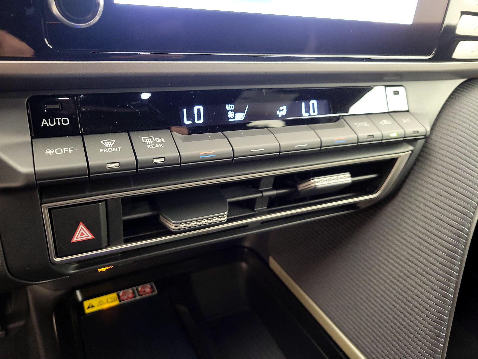 Thumbnail: 2025 Toyota Camry - 16