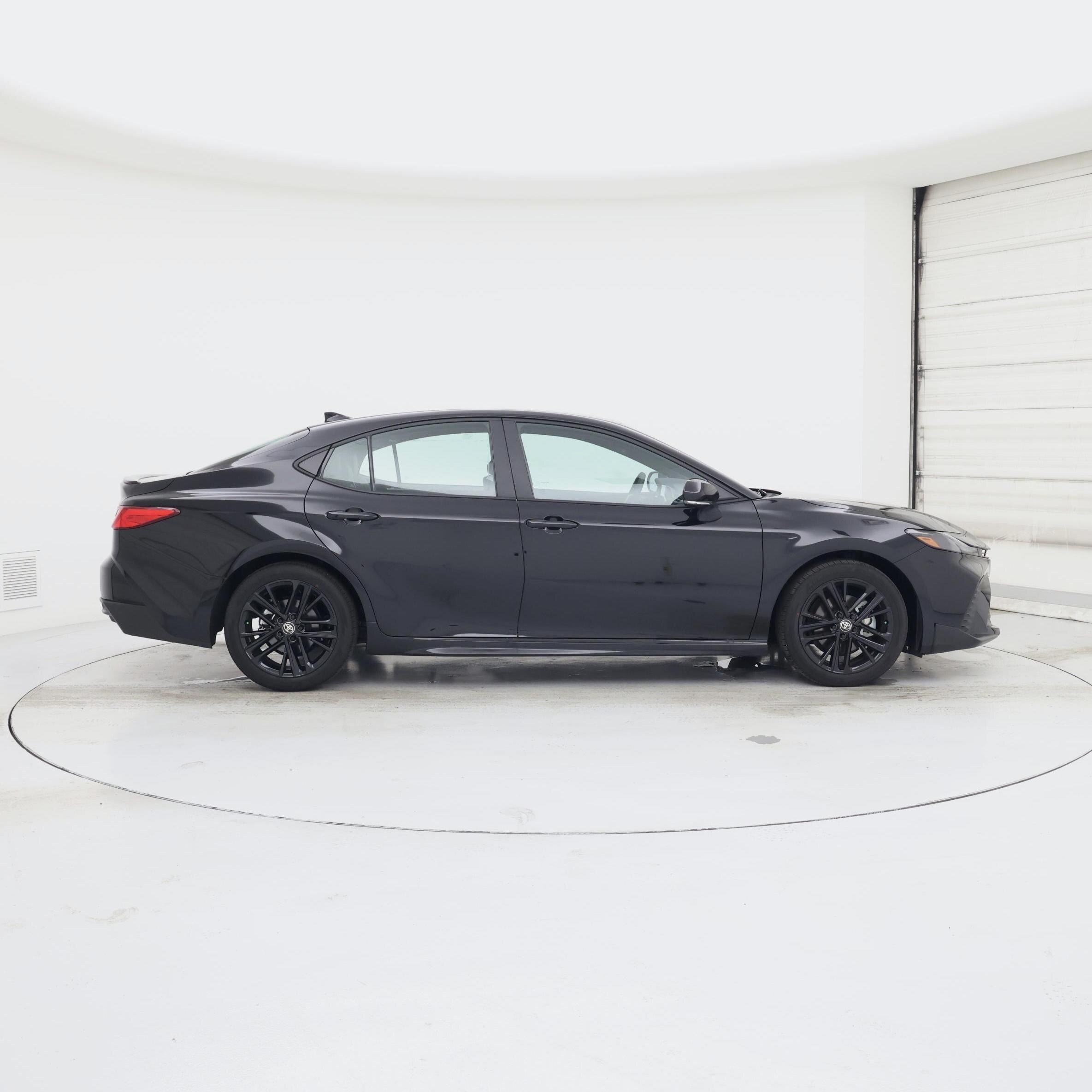 Thumbnail: 2025 Toyota Camry - 7