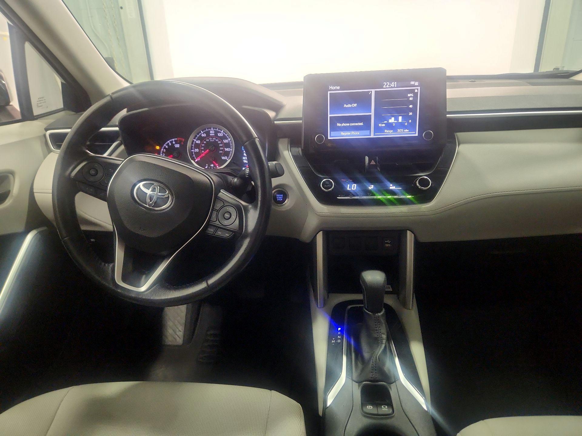 Thumbnail: 2022 Toyota Corolla Cross - 9