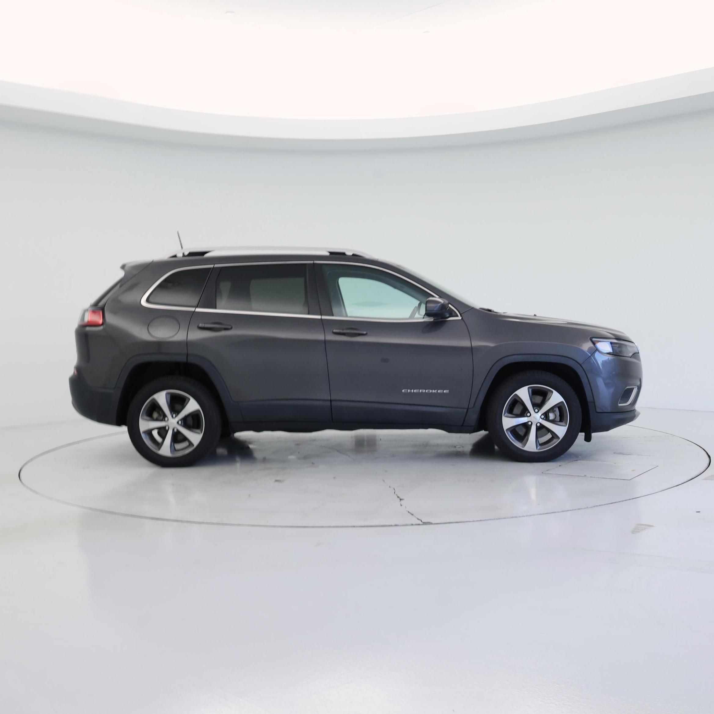 Thumbnail: 2020 Jeep Cherokee - 7