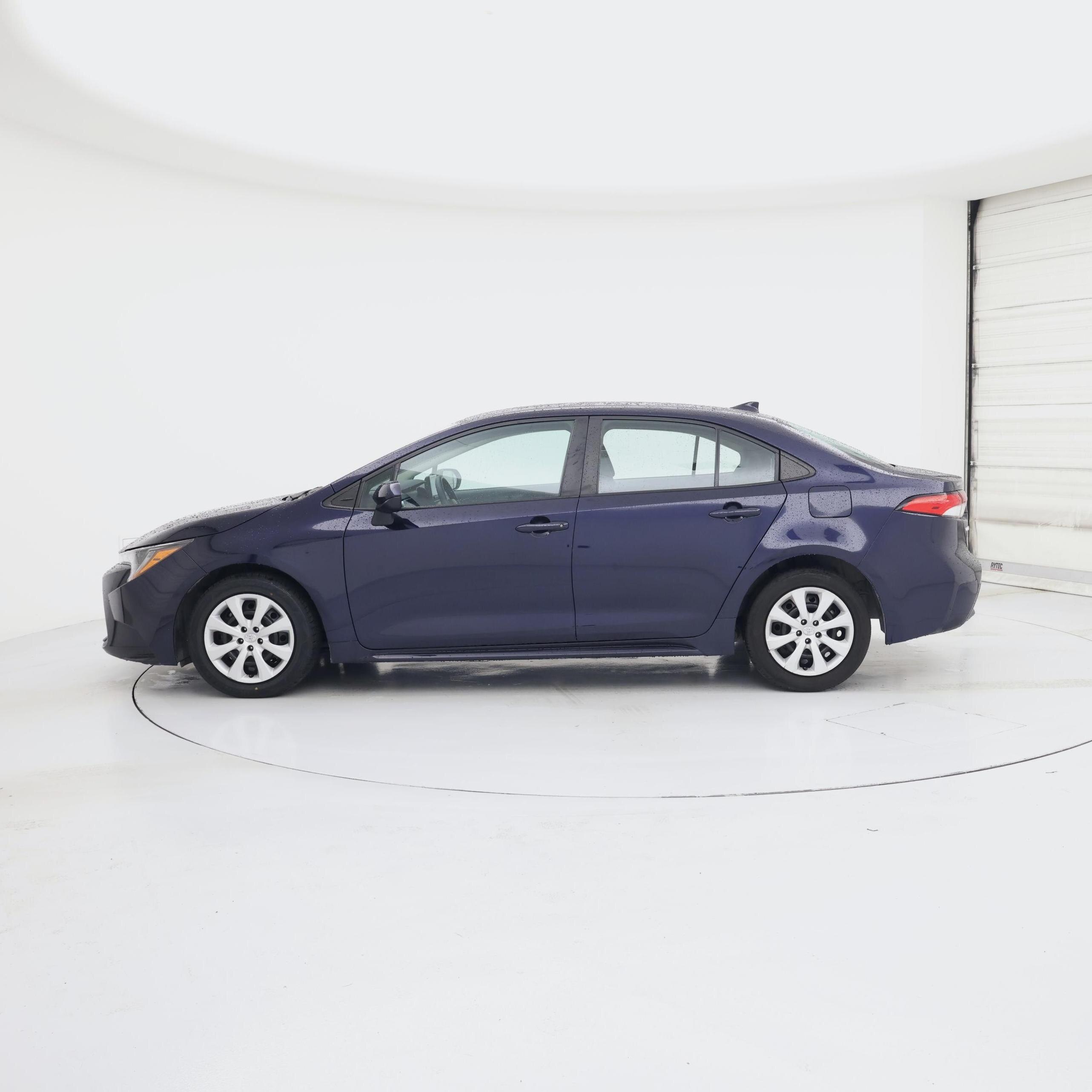 Thumbnail: 2024 Toyota Corolla - 3
