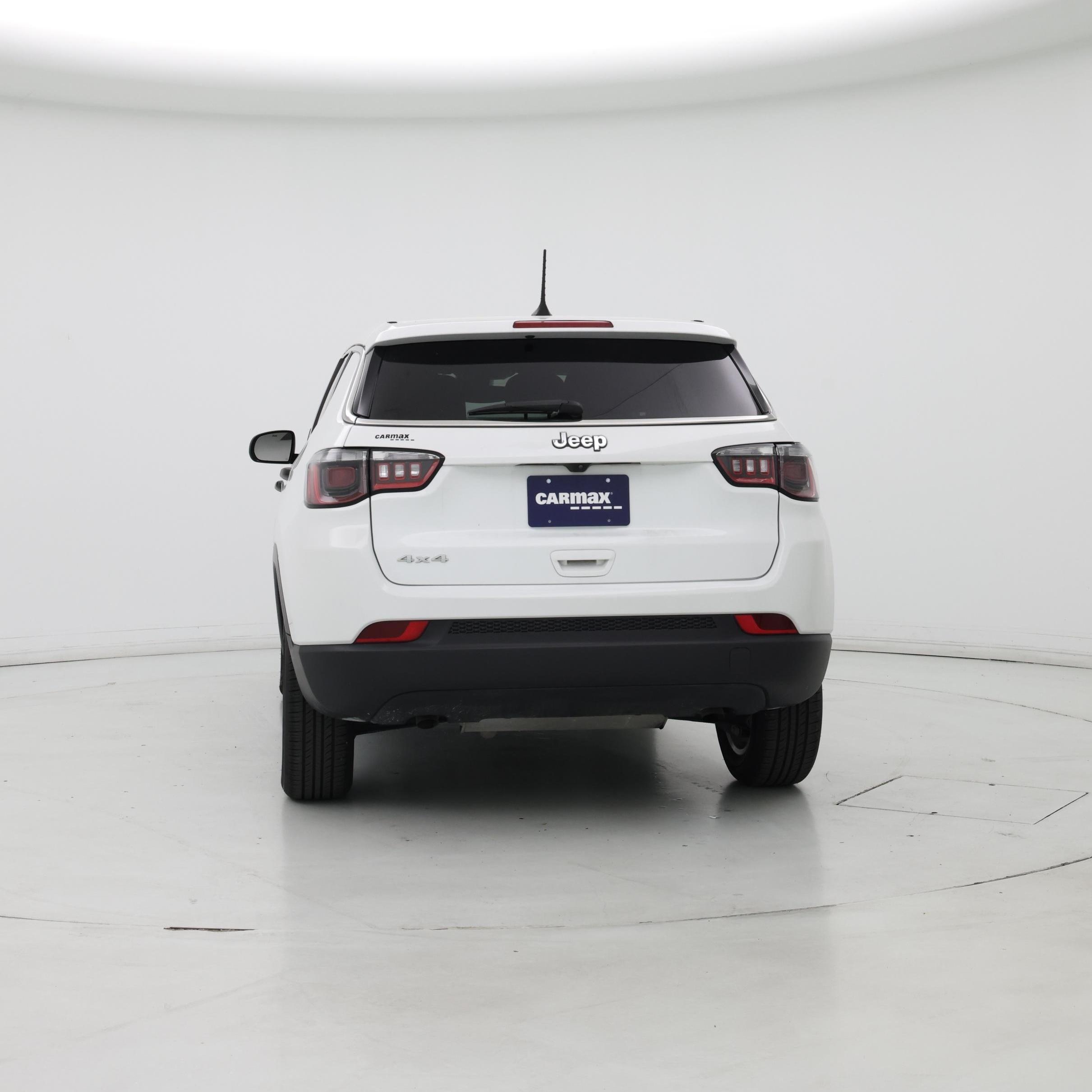Thumbnail: 2023 Jeep Compass - 6