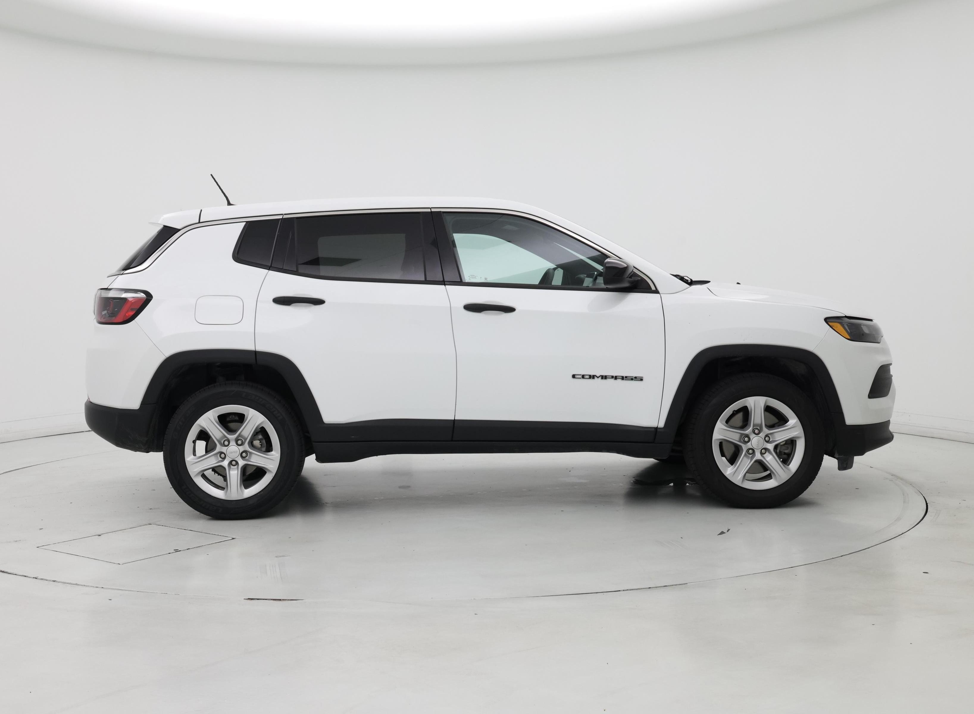 Thumbnail: 2023 Jeep Compass - 7