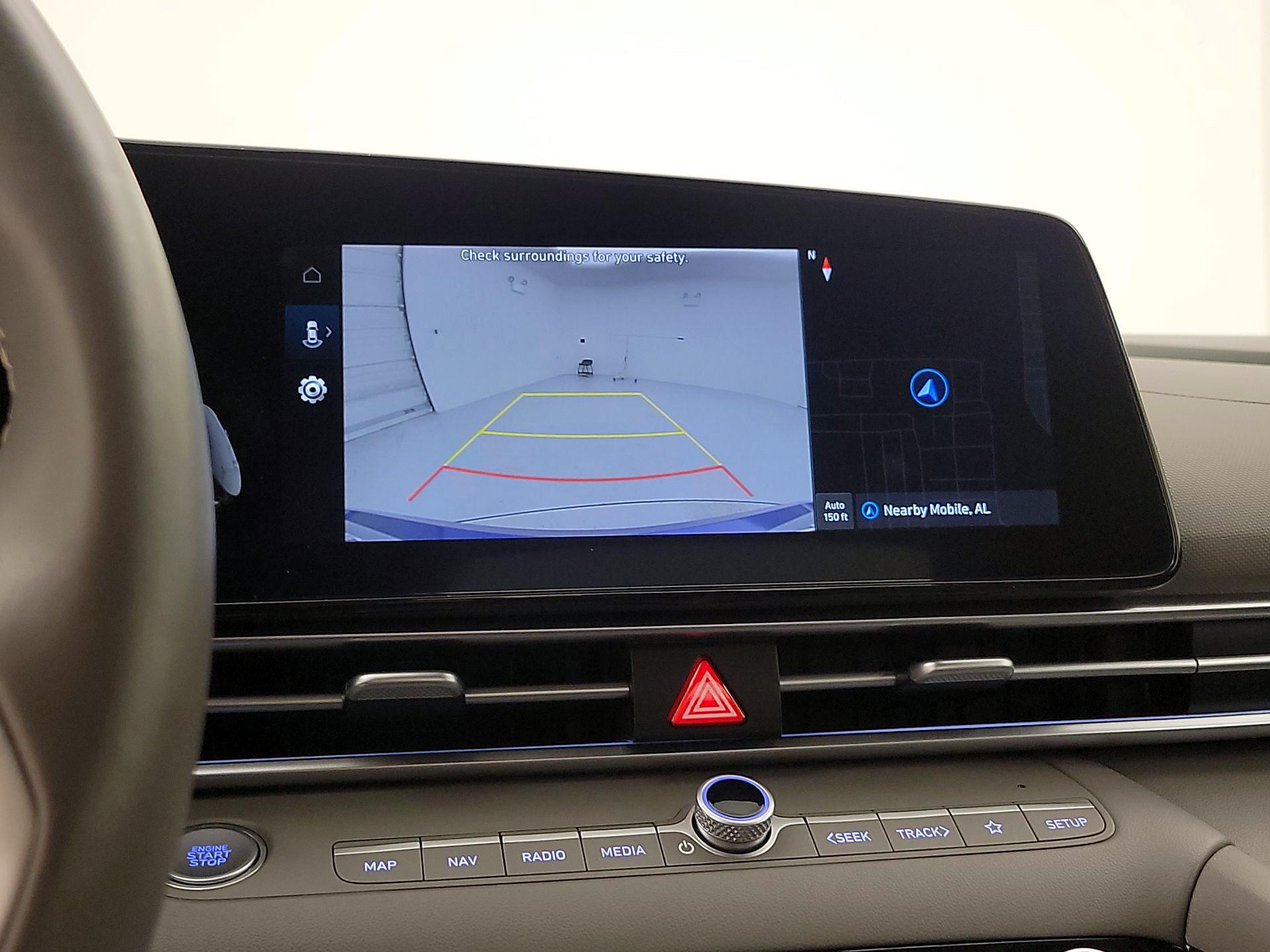 Thumbnail: 2025 Hyundai Elantra - 14