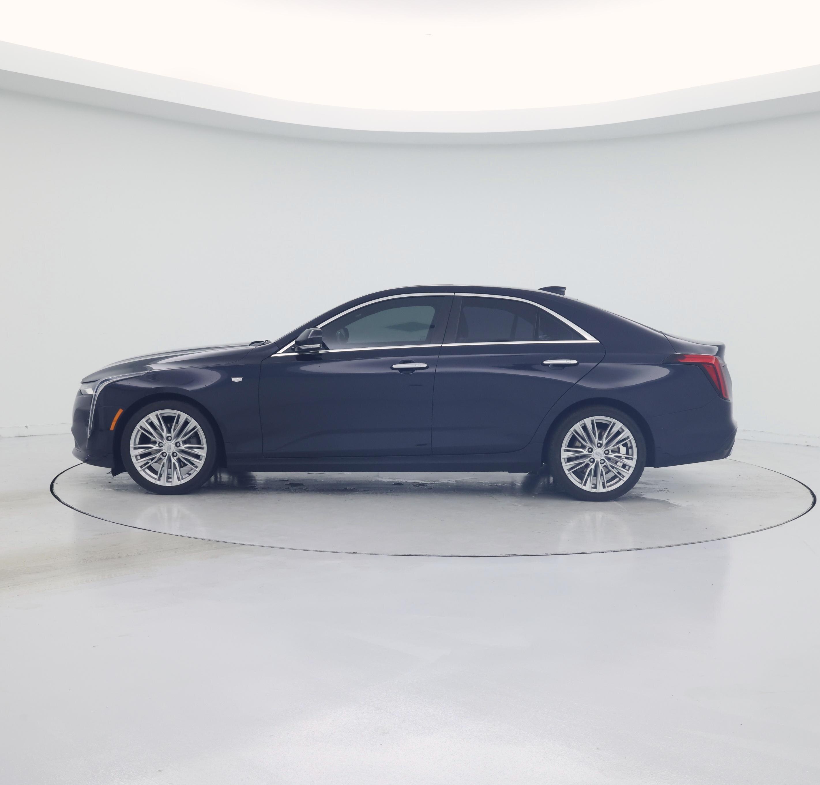 Thumbnail: 2021 Cadillac CT4 - 3