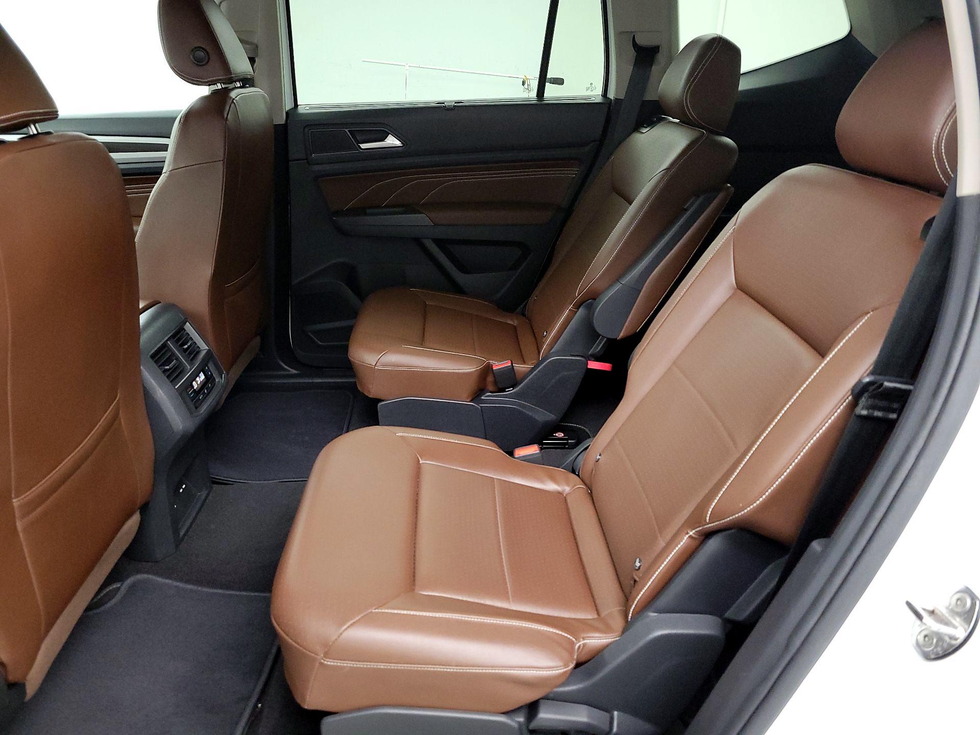 Thumbnail: 2023 Volkswagen Atlas - 19