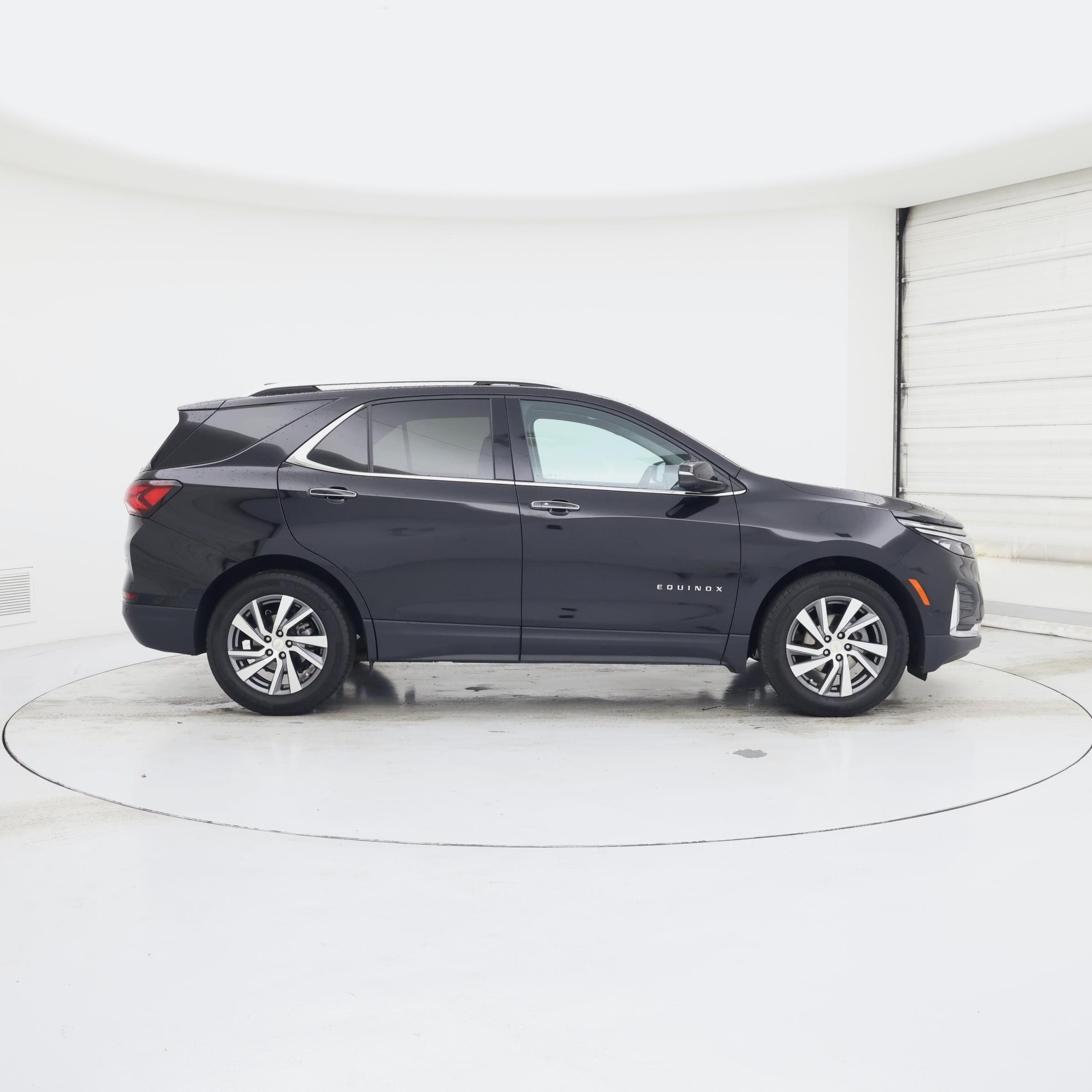 Thumbnail: 2023 Chevrolet Equinox - 7