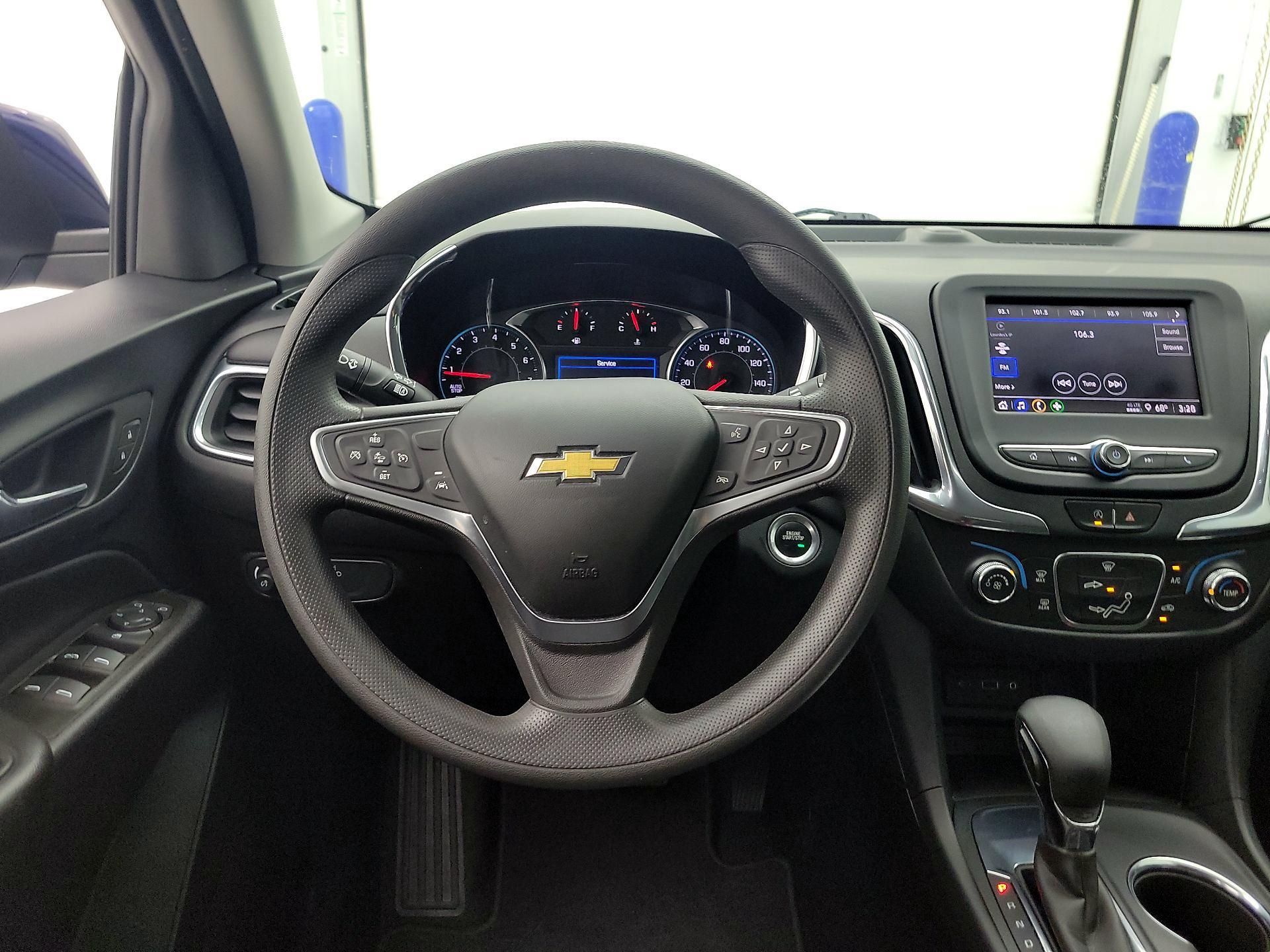 Thumbnail: 2023 Chevrolet Equinox - 10