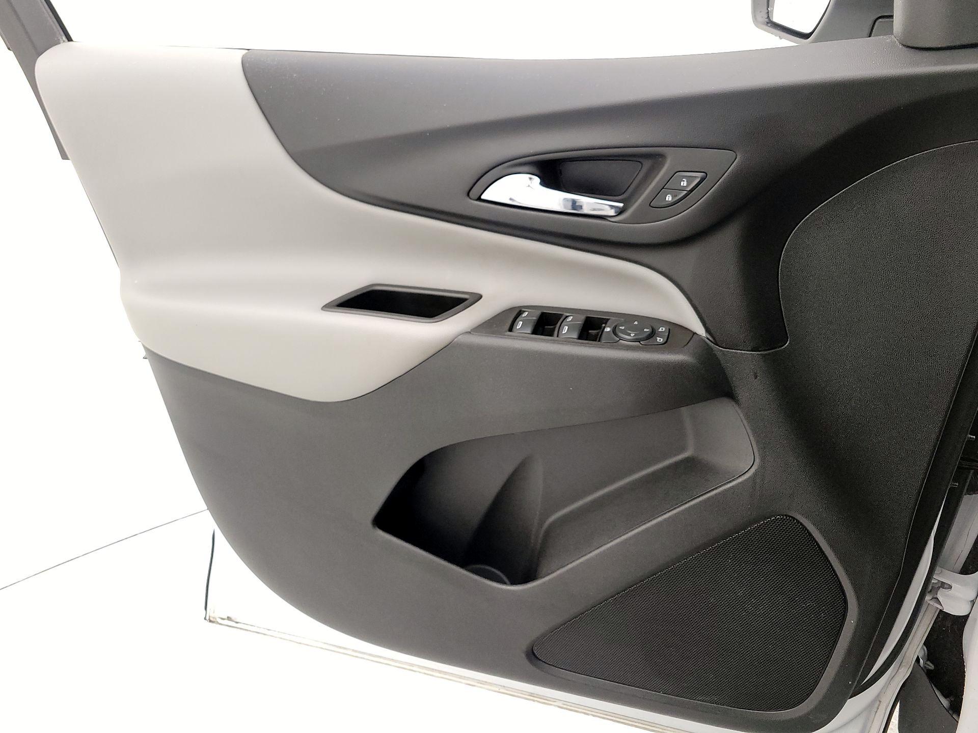Thumbnail: 2023 Chevrolet Equinox - 12