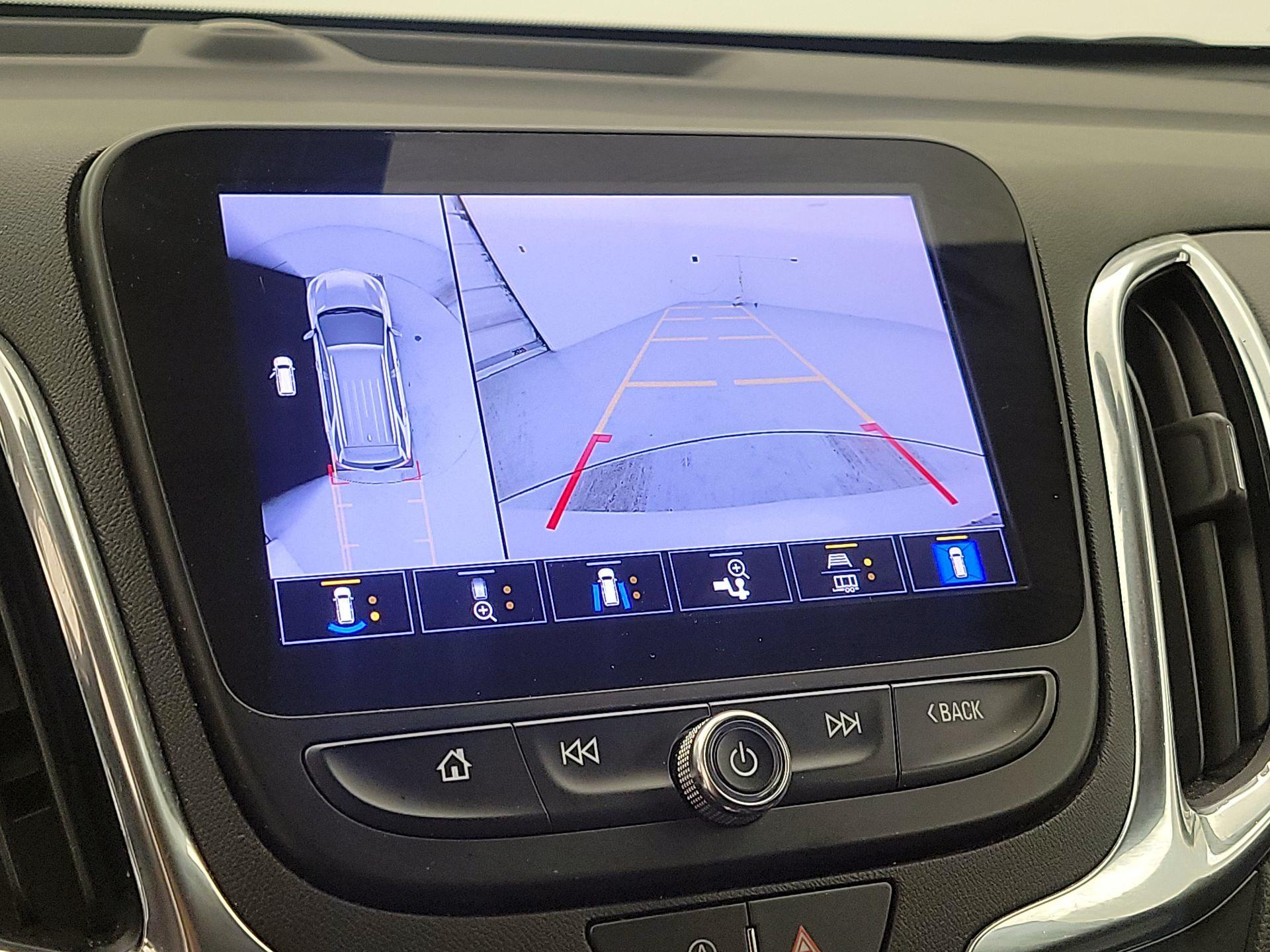 Thumbnail: 2022 Chevrolet Equinox - 14