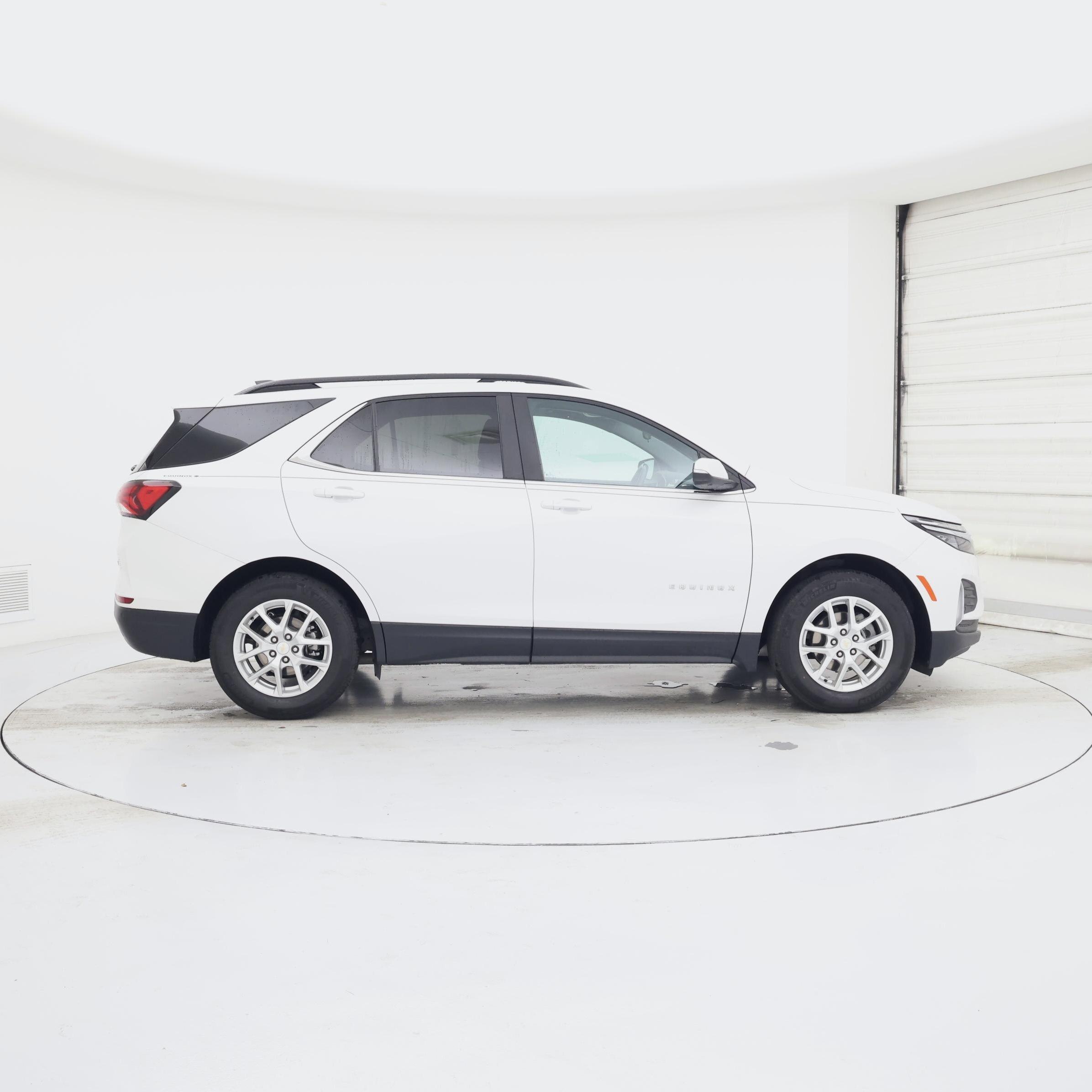 Thumbnail: 2022 Chevrolet Equinox - 7