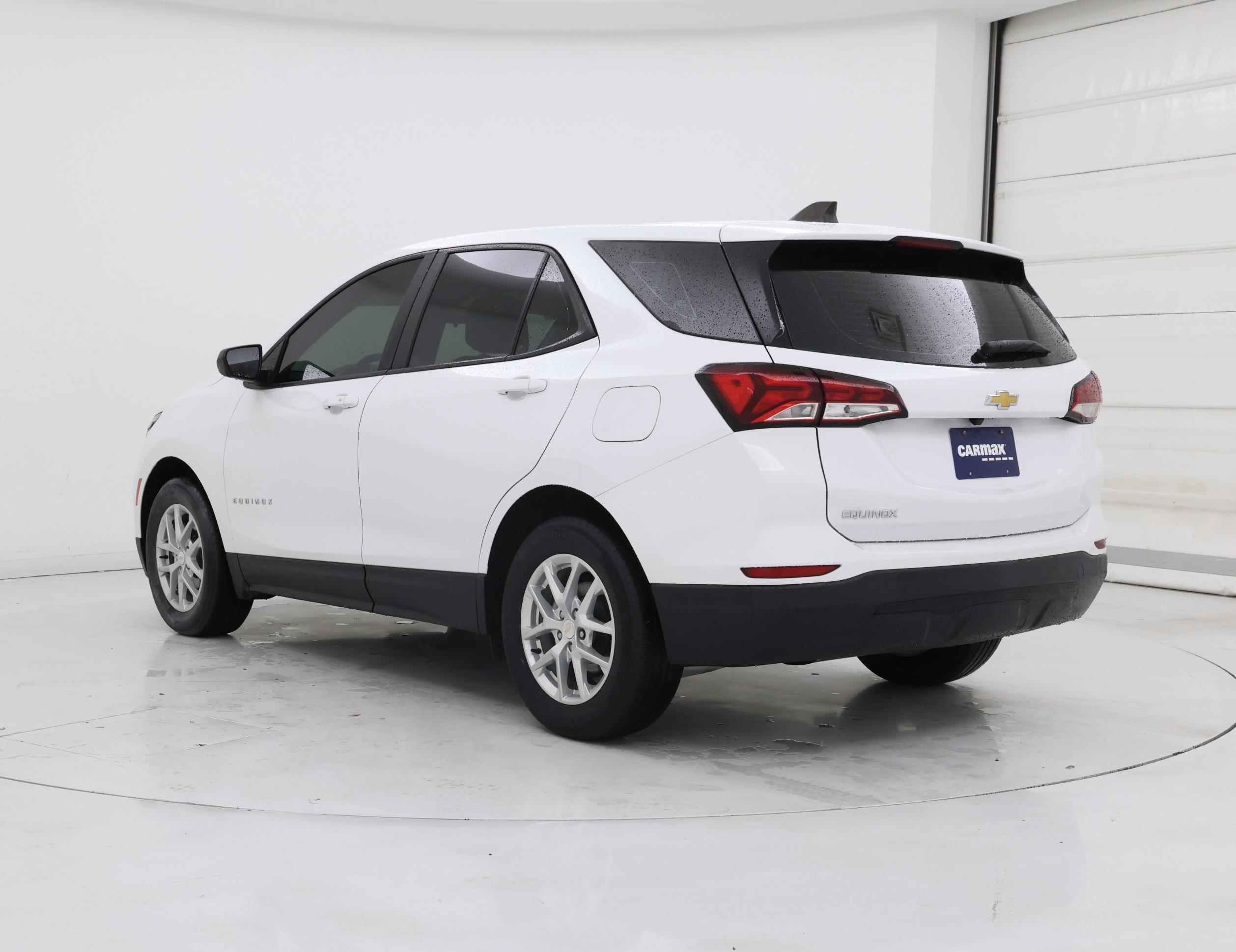 Thumbnail: 2023 Chevrolet Equinox - 2