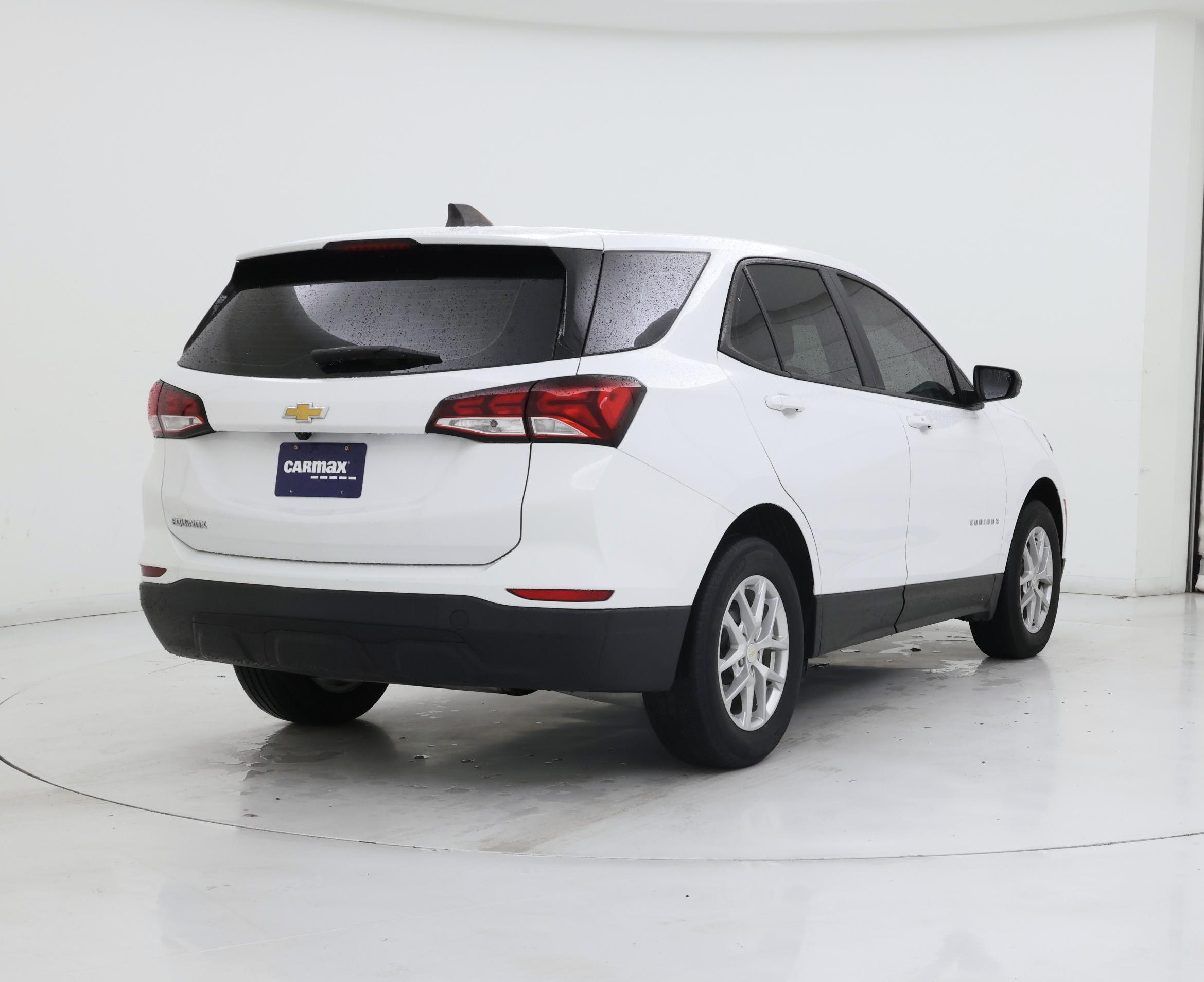 Thumbnail: 2023 Chevrolet Equinox - 8