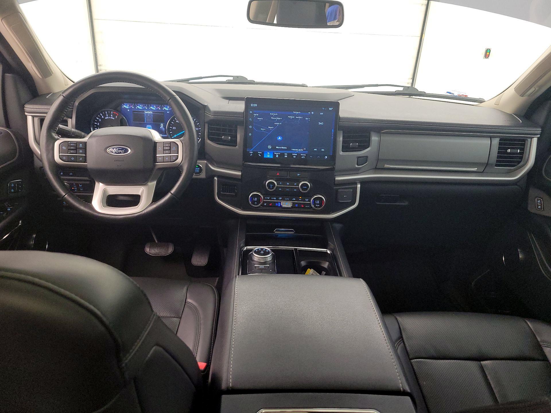 Thumbnail: 2022 Ford Expedition - 9