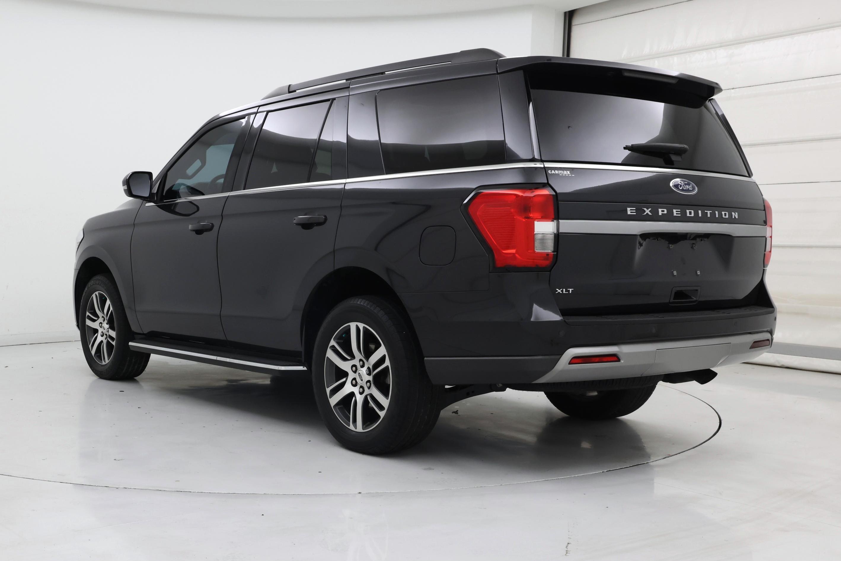 Thumbnail: 2022 Ford Expedition - 2