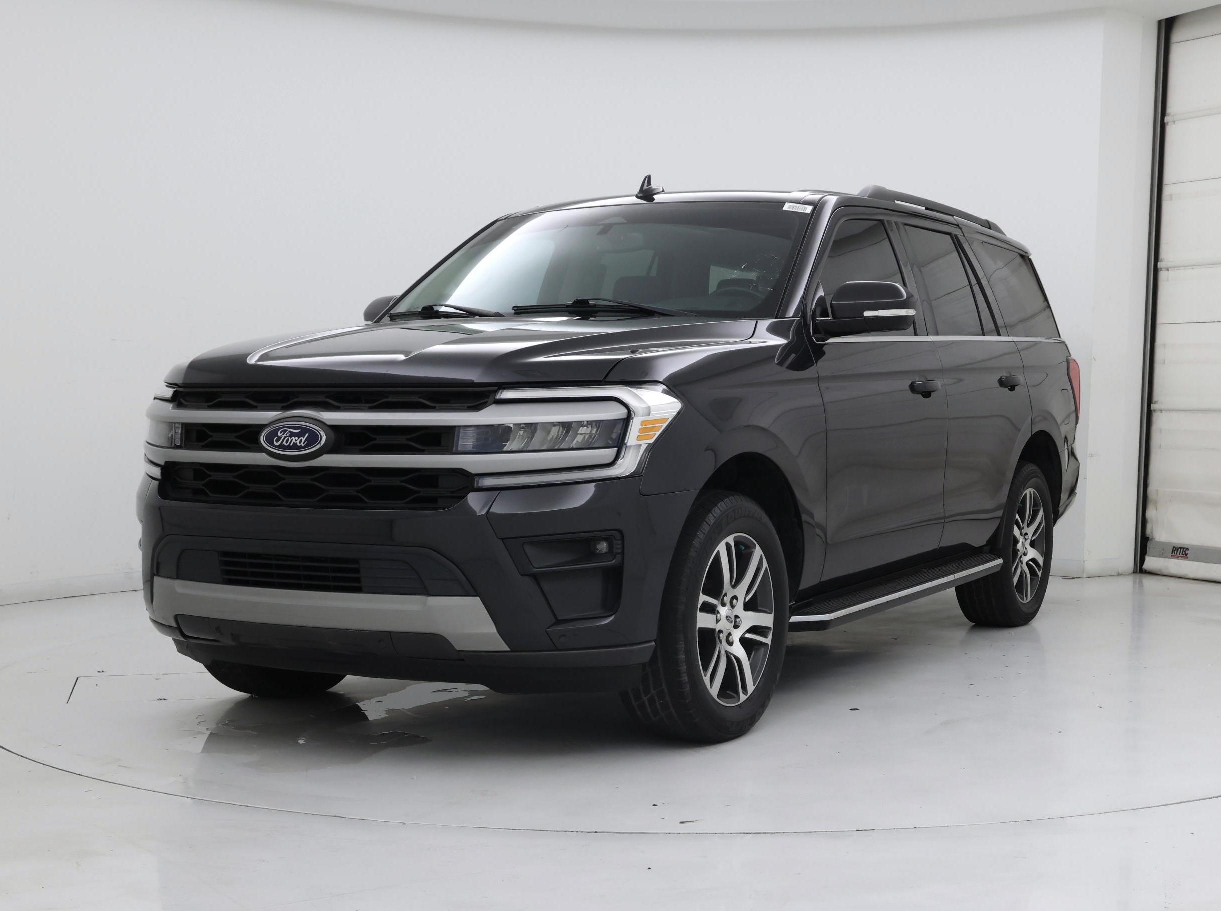 Thumbnail: 2022 Ford Expedition - 4