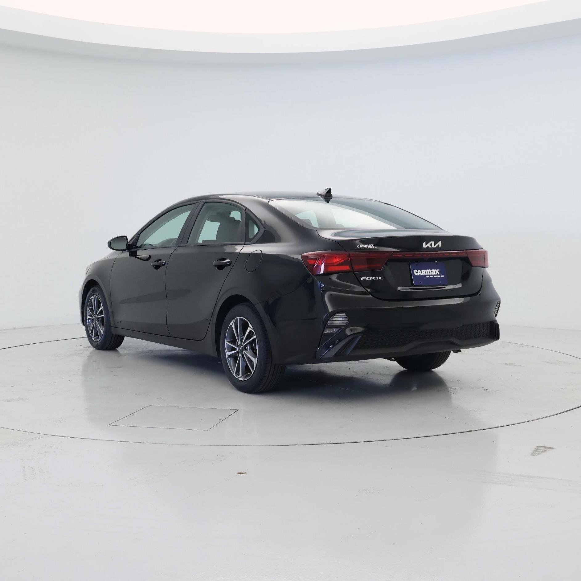 Thumbnail: 2024 Kia Forte - 2