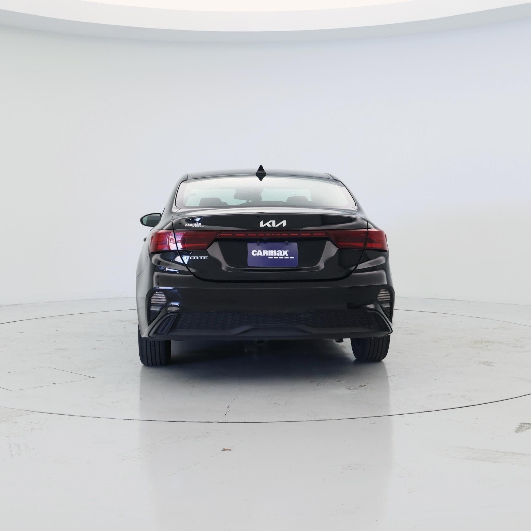 Thumbnail: 2024 Kia Forte - 6