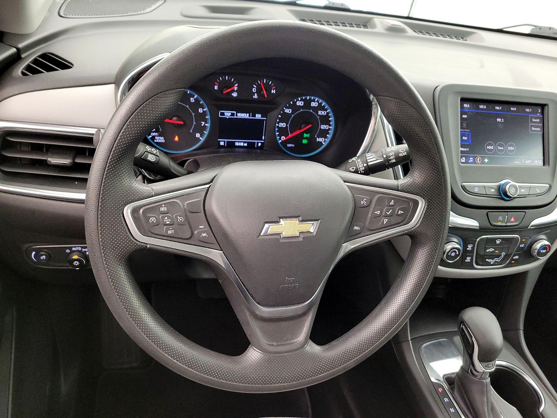 Thumbnail: 2023 Chevrolet Equinox - 10