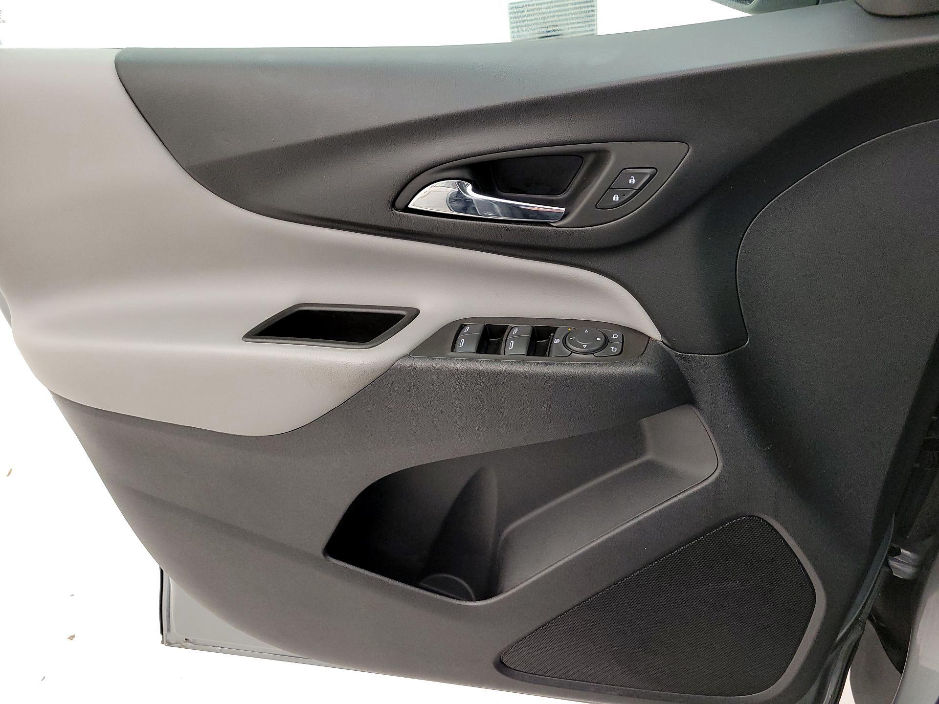 Thumbnail: 2023 Chevrolet Equinox - 12