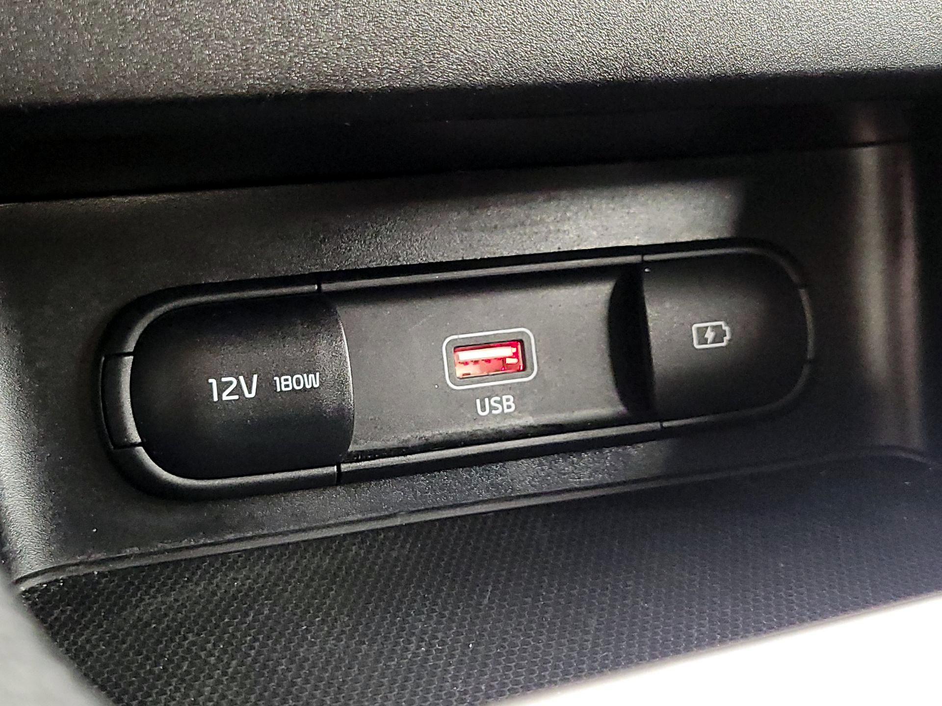Thumbnail: 2024 Kia Forte - 18