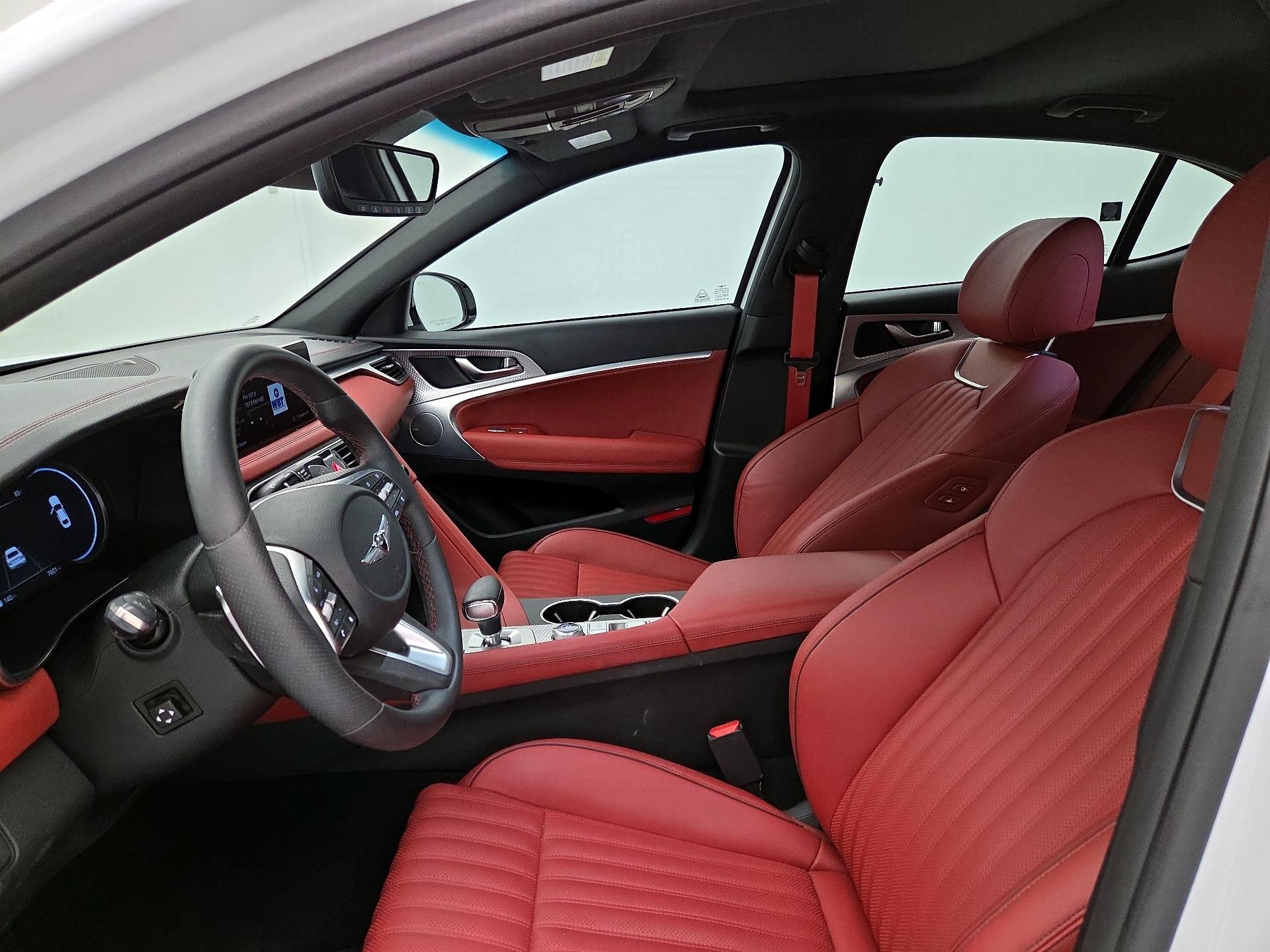 Thumbnail: 2023 Genesis G70 - 11
