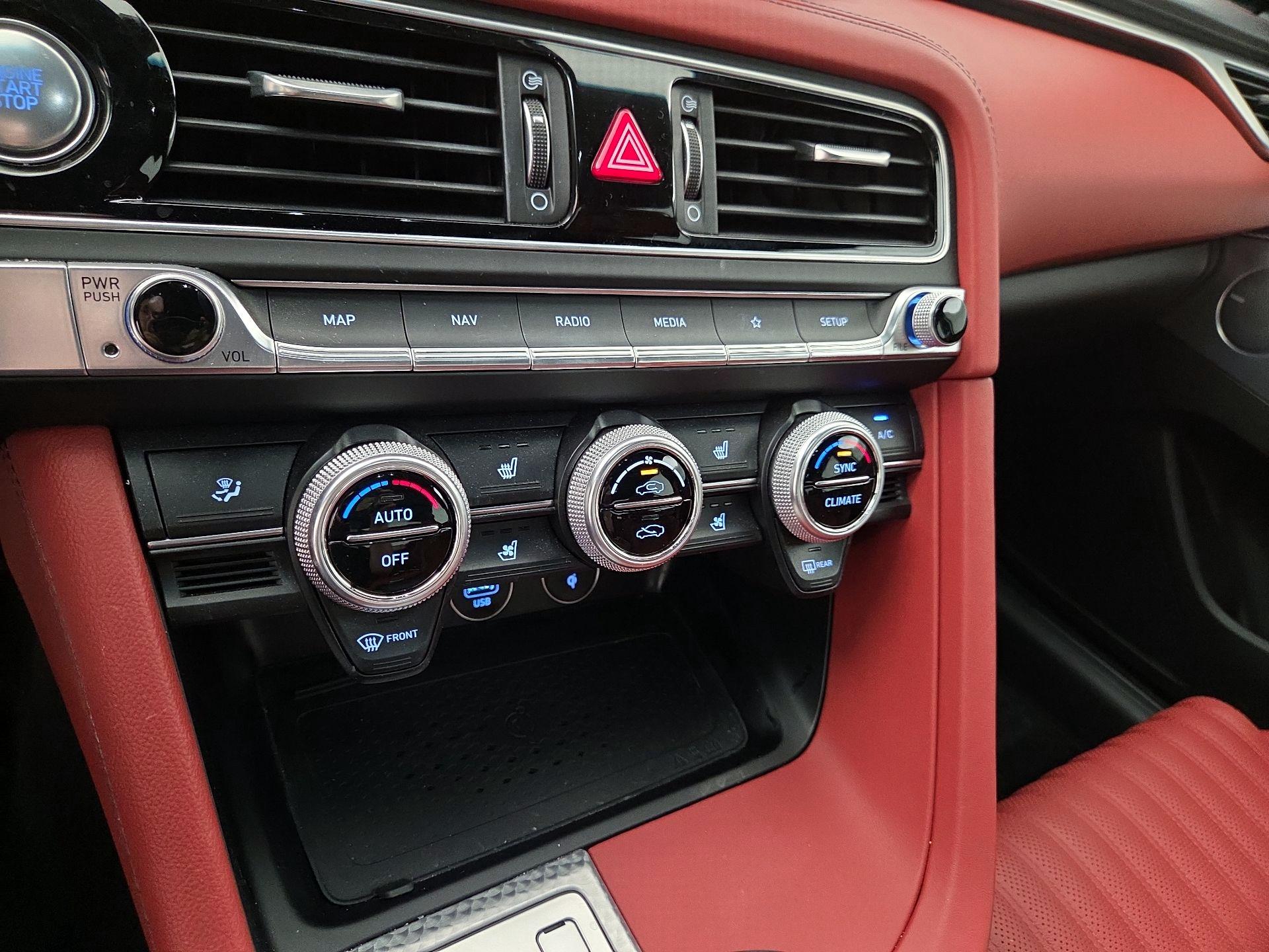 Thumbnail: 2023 Genesis G70 - 16