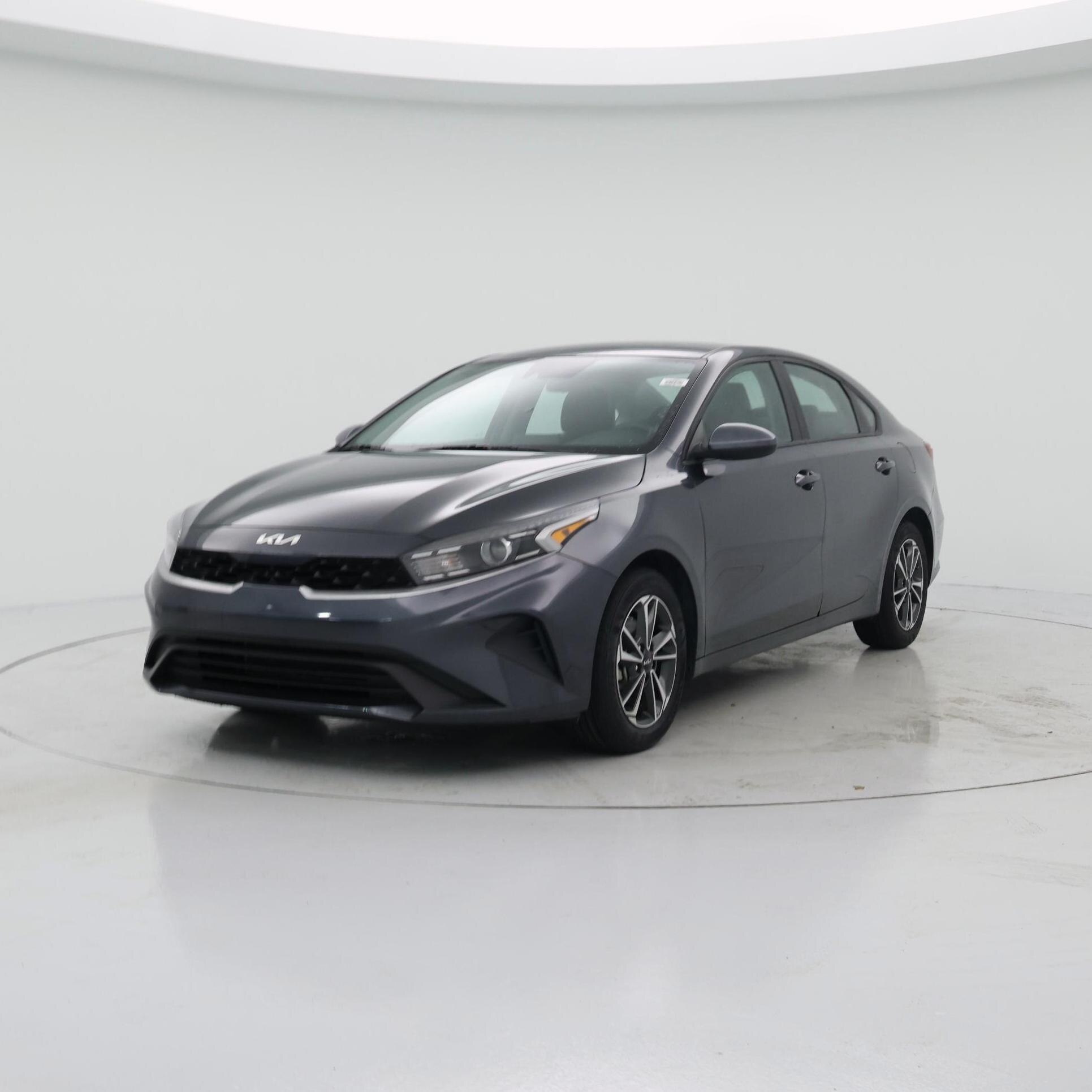 Thumbnail: 2024 Kia Forte - 4