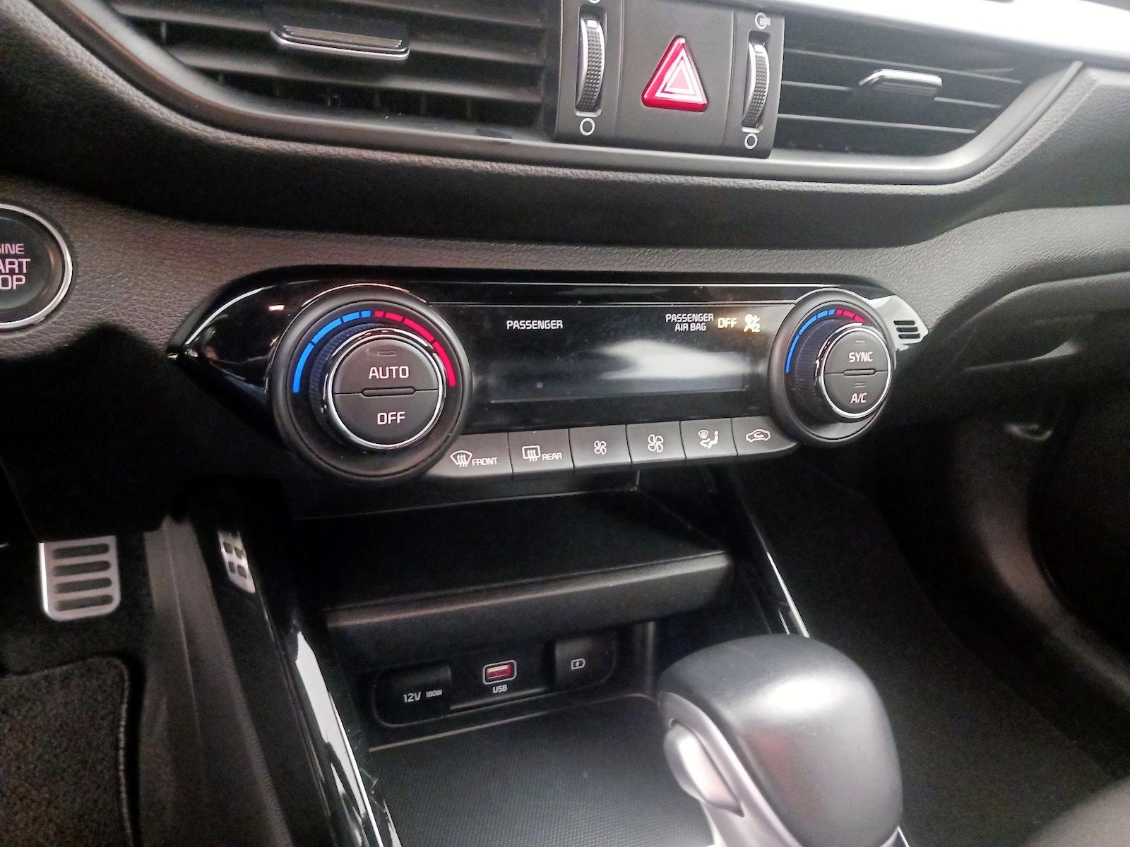 2023 Kia Forte GT-Line - Photo 18