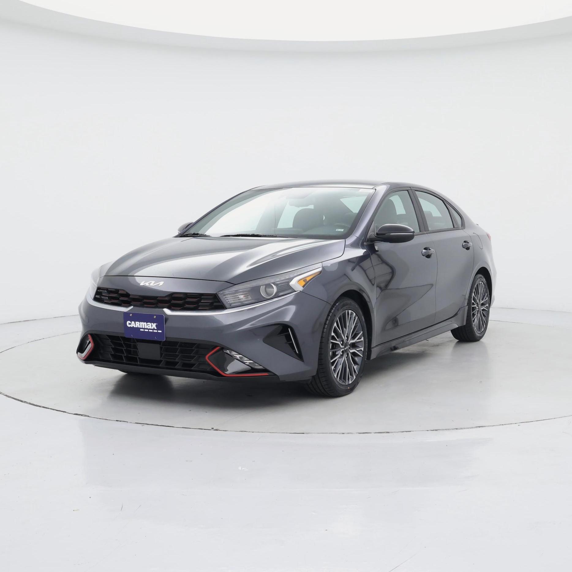 Thumbnail: 2023 Kia Forte - 4