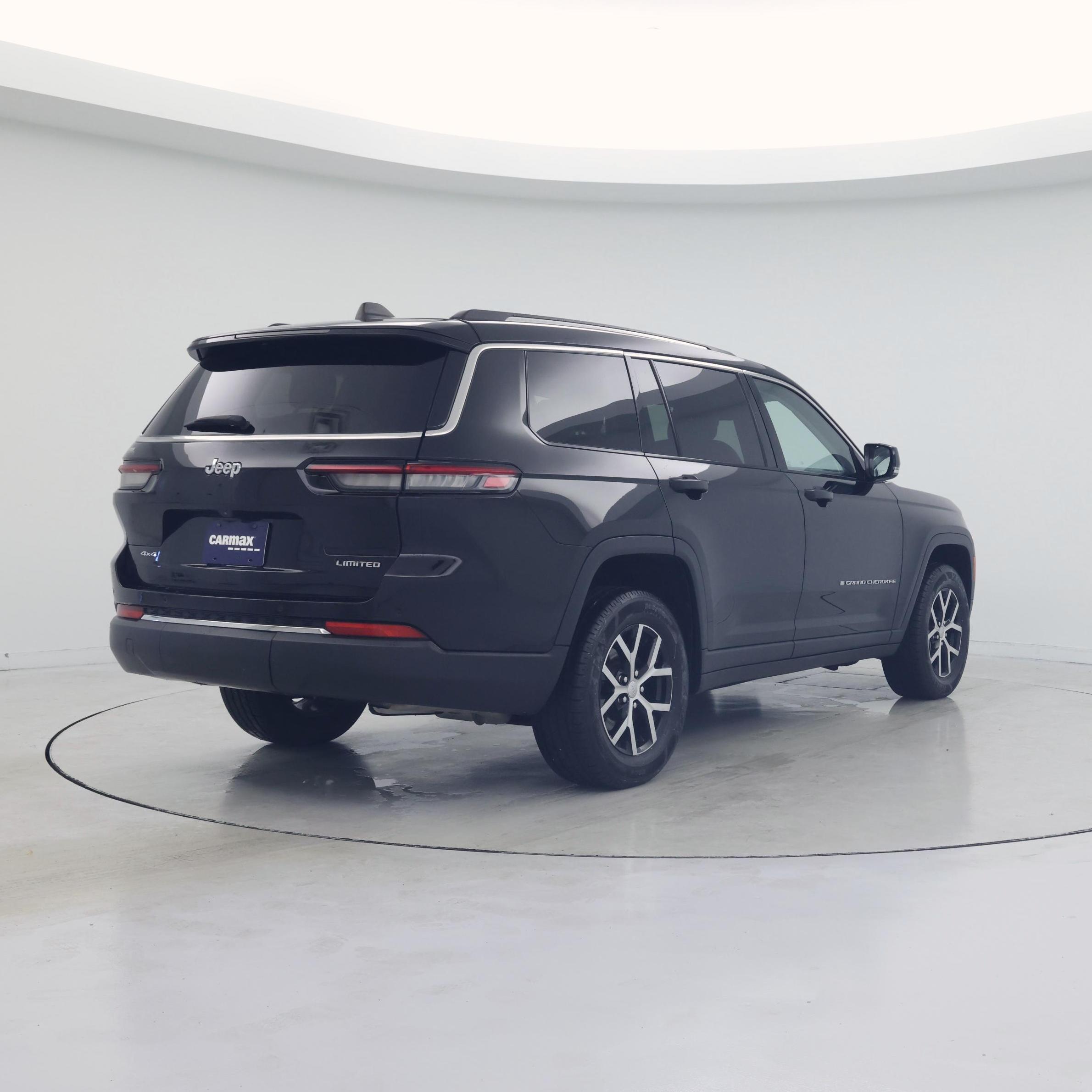 Thumbnail: 2023 Jeep Grand Cherokee L - 8