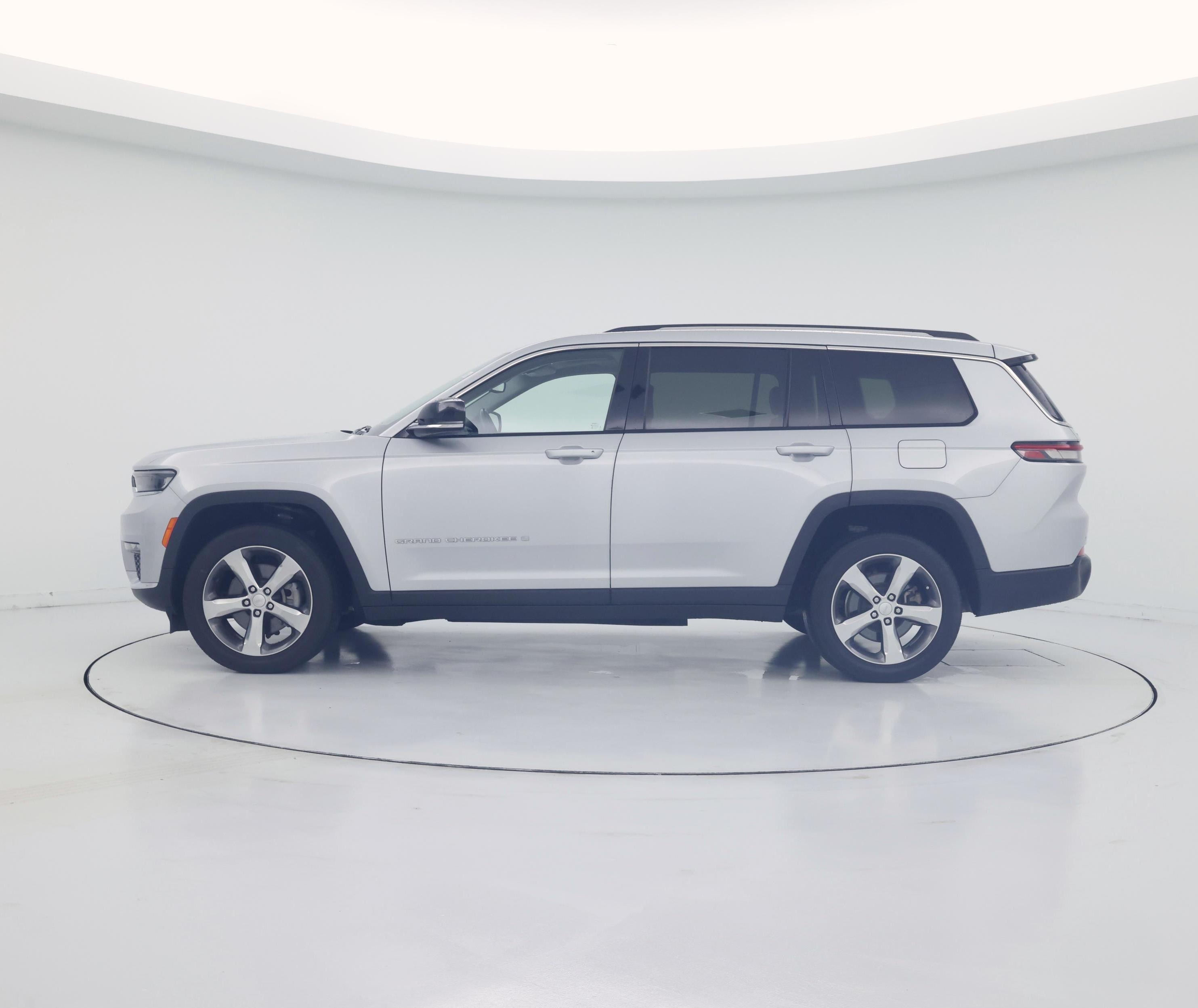 Thumbnail: 2022 Jeep Grand Cherokee L - 3
