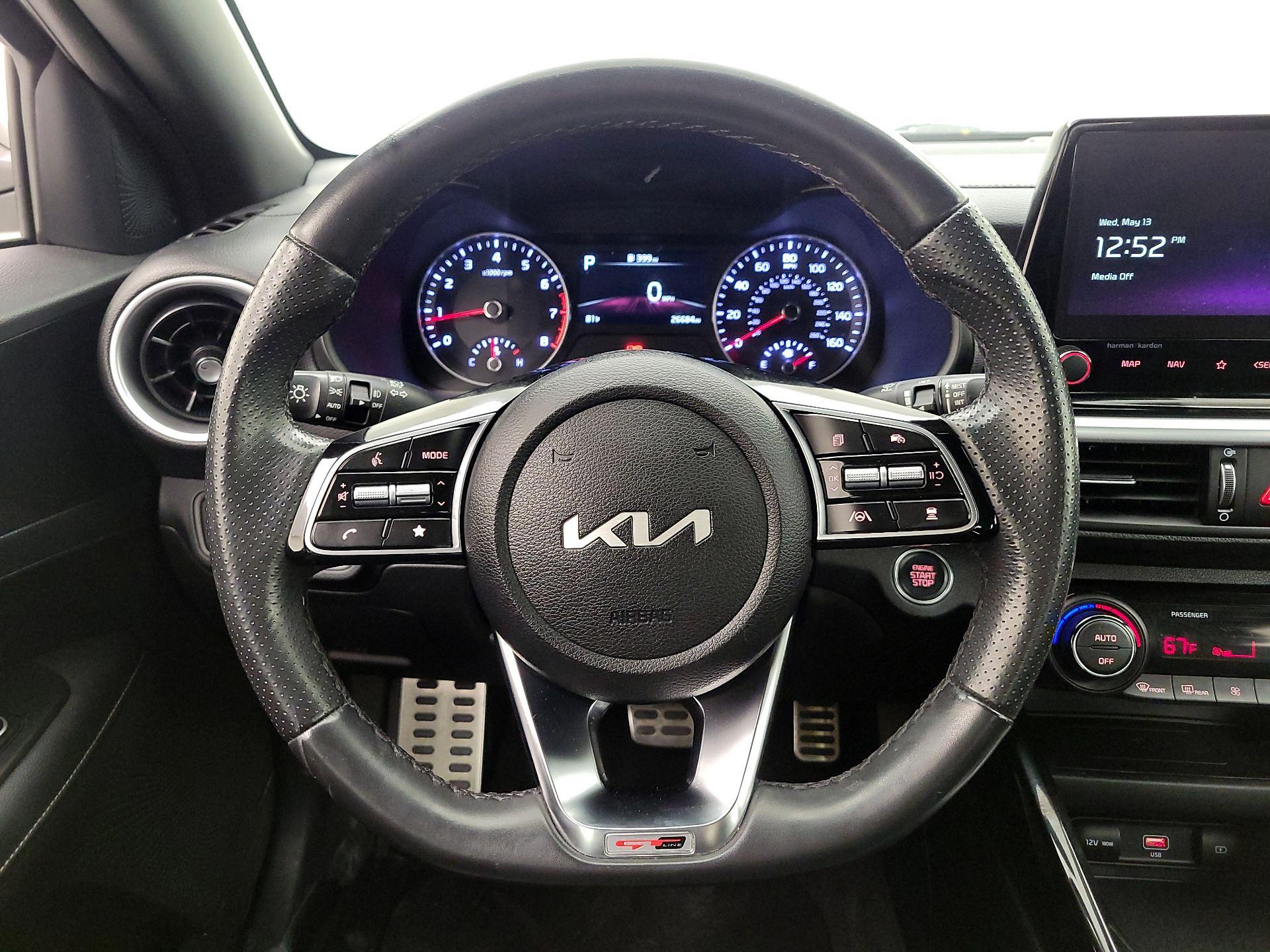 Thumbnail: 2024 Kia Forte - 10