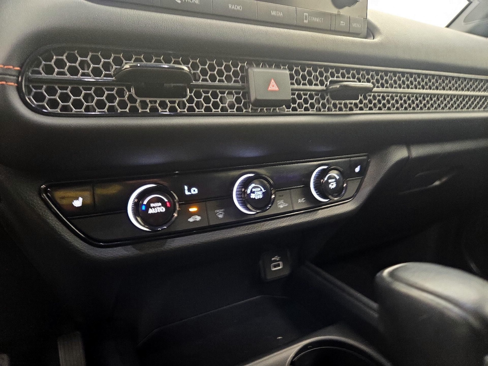 2023 Honda HR-V Sport - Photo 17
