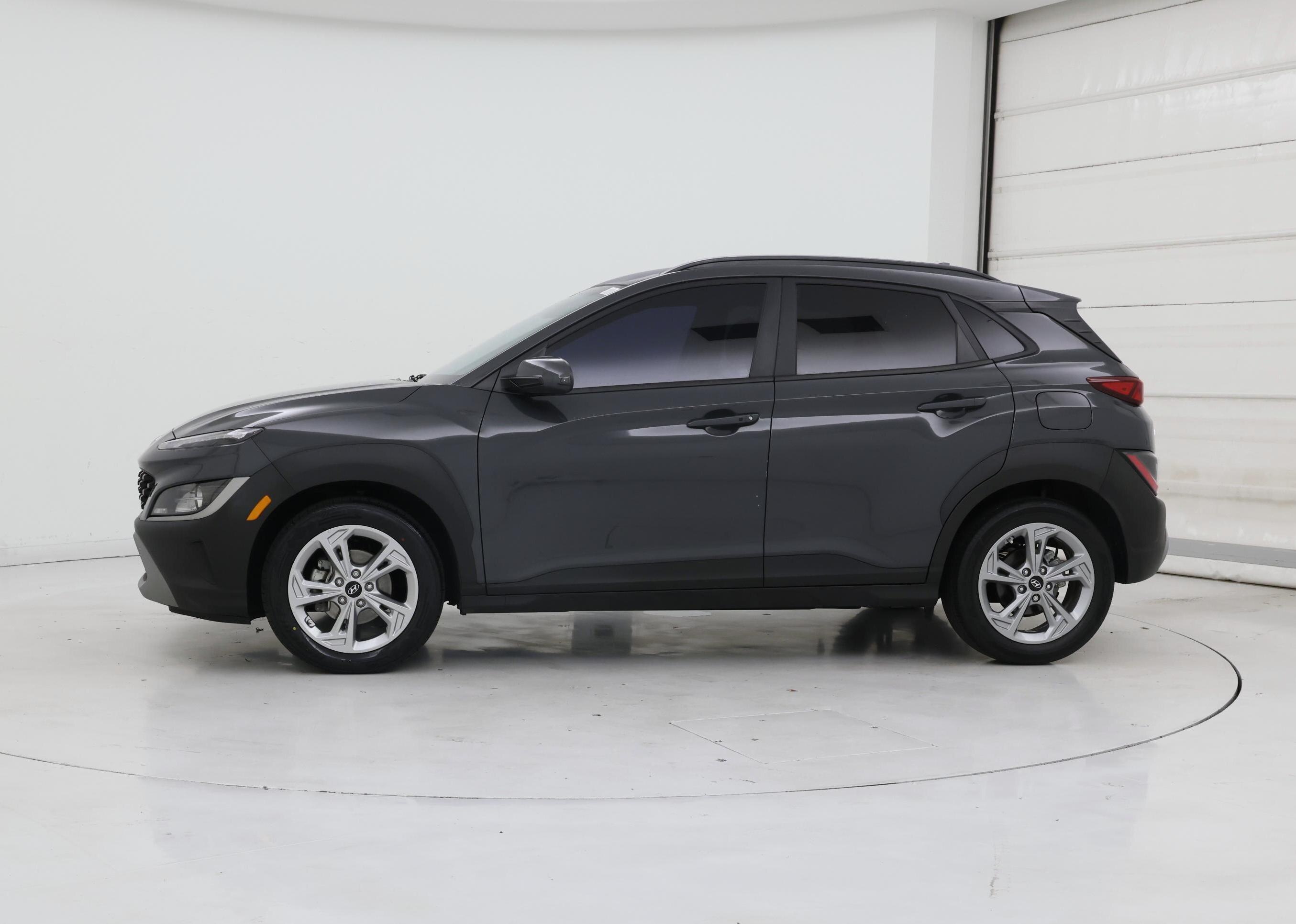 Thumbnail: 2023 Hyundai Kona - 3