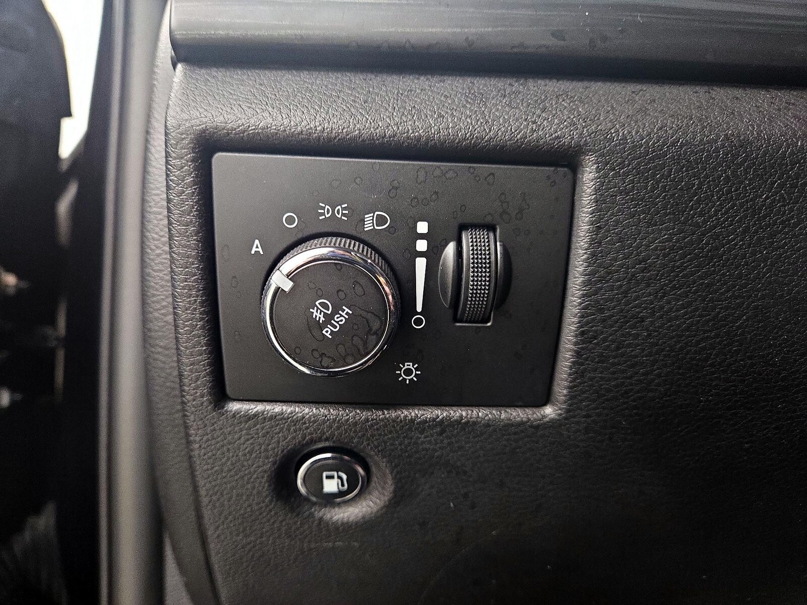 2020 Jeep Grand Cherokee Laredo E - Photo 14