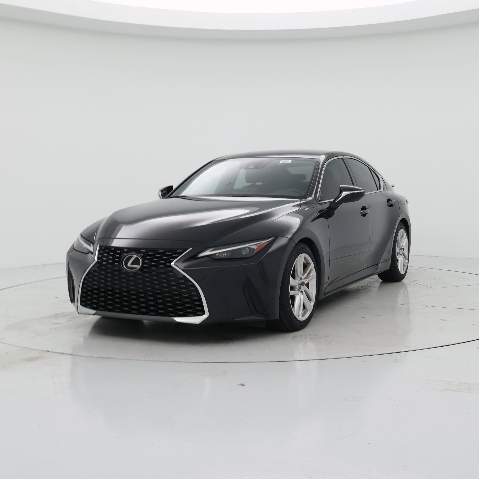Thumbnail: 2022 Lexus IS - 4