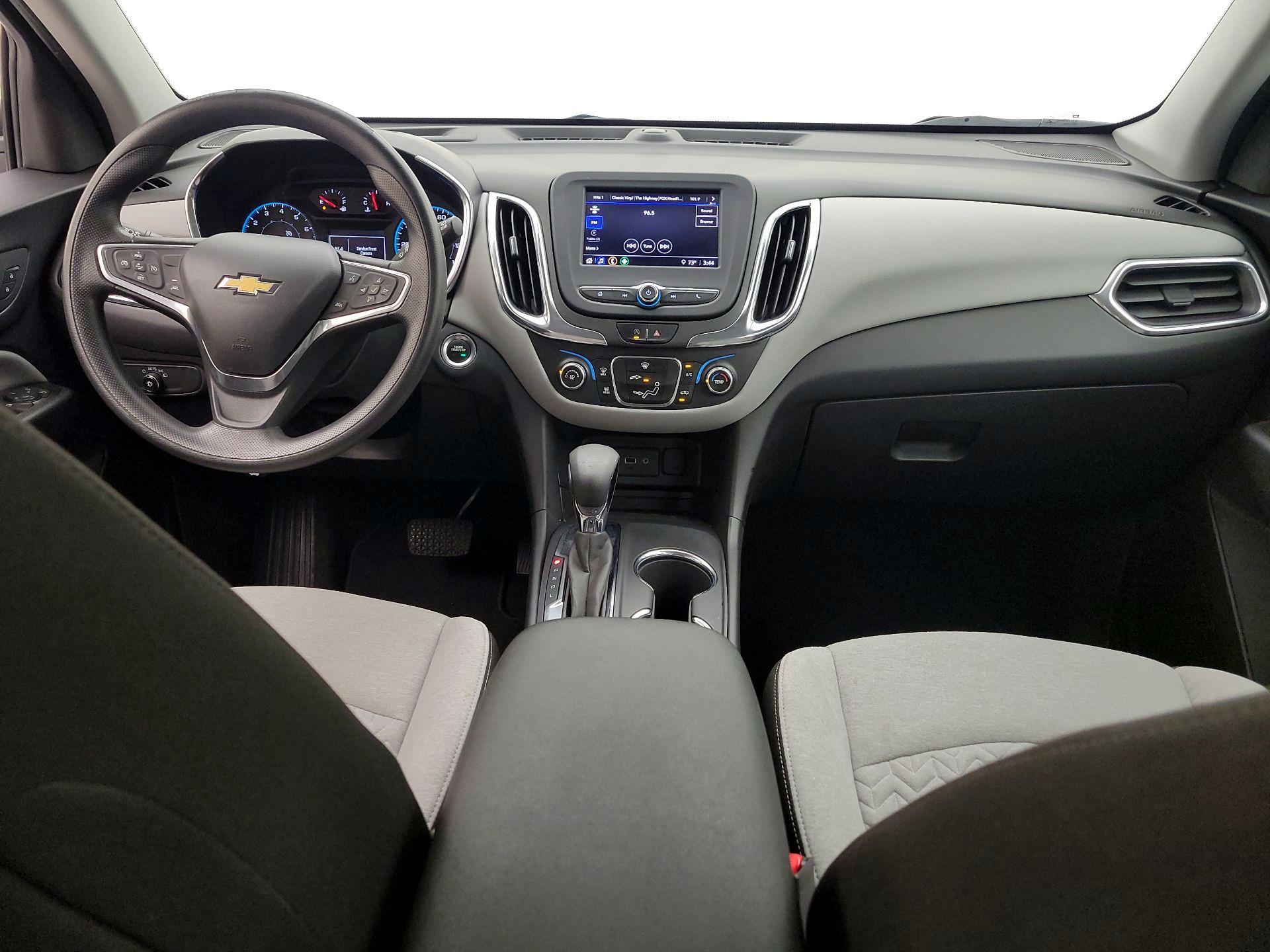 Thumbnail: 2022 Chevrolet Equinox - 9