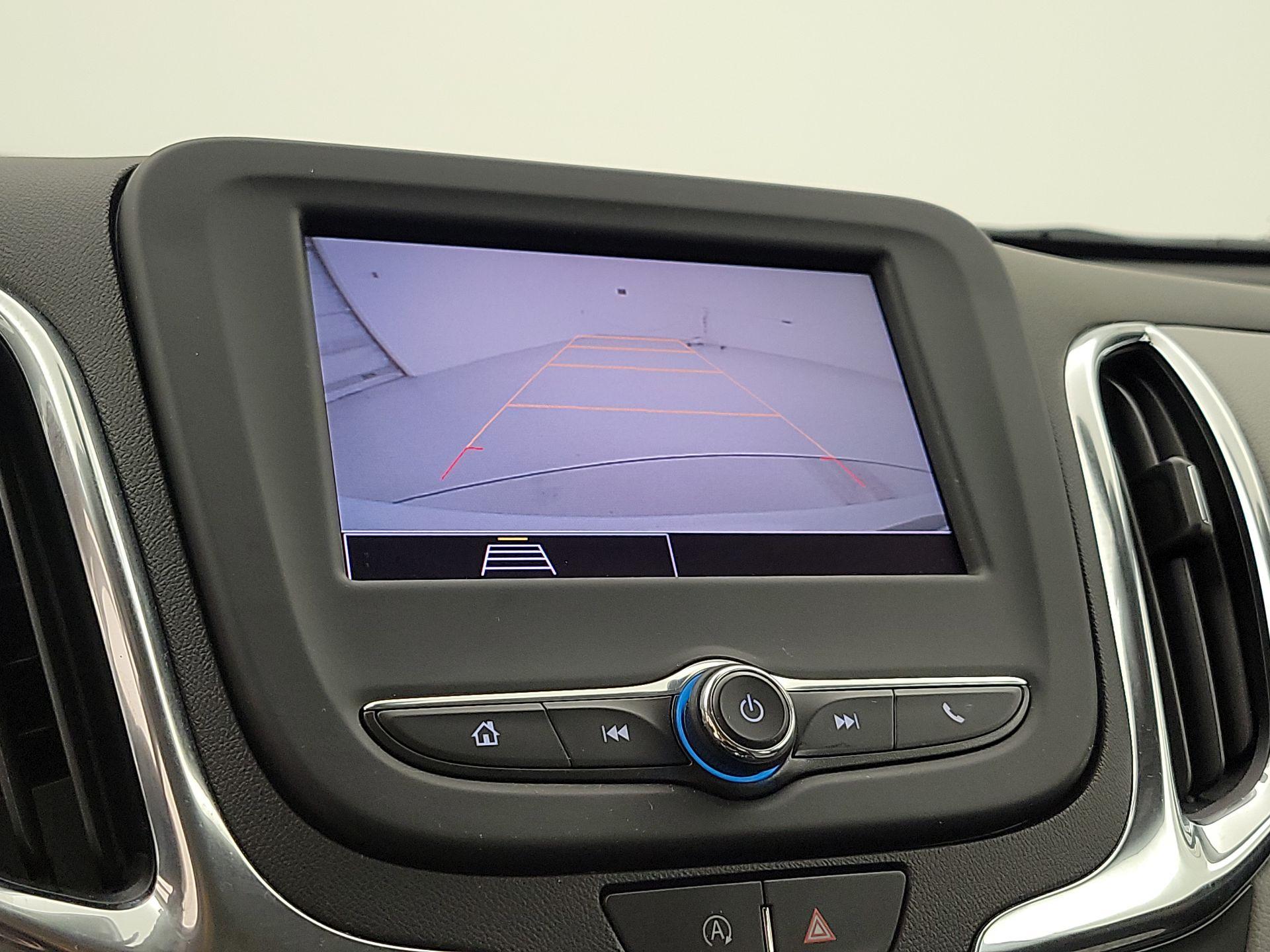 Thumbnail: 2022 Chevrolet Equinox - 14