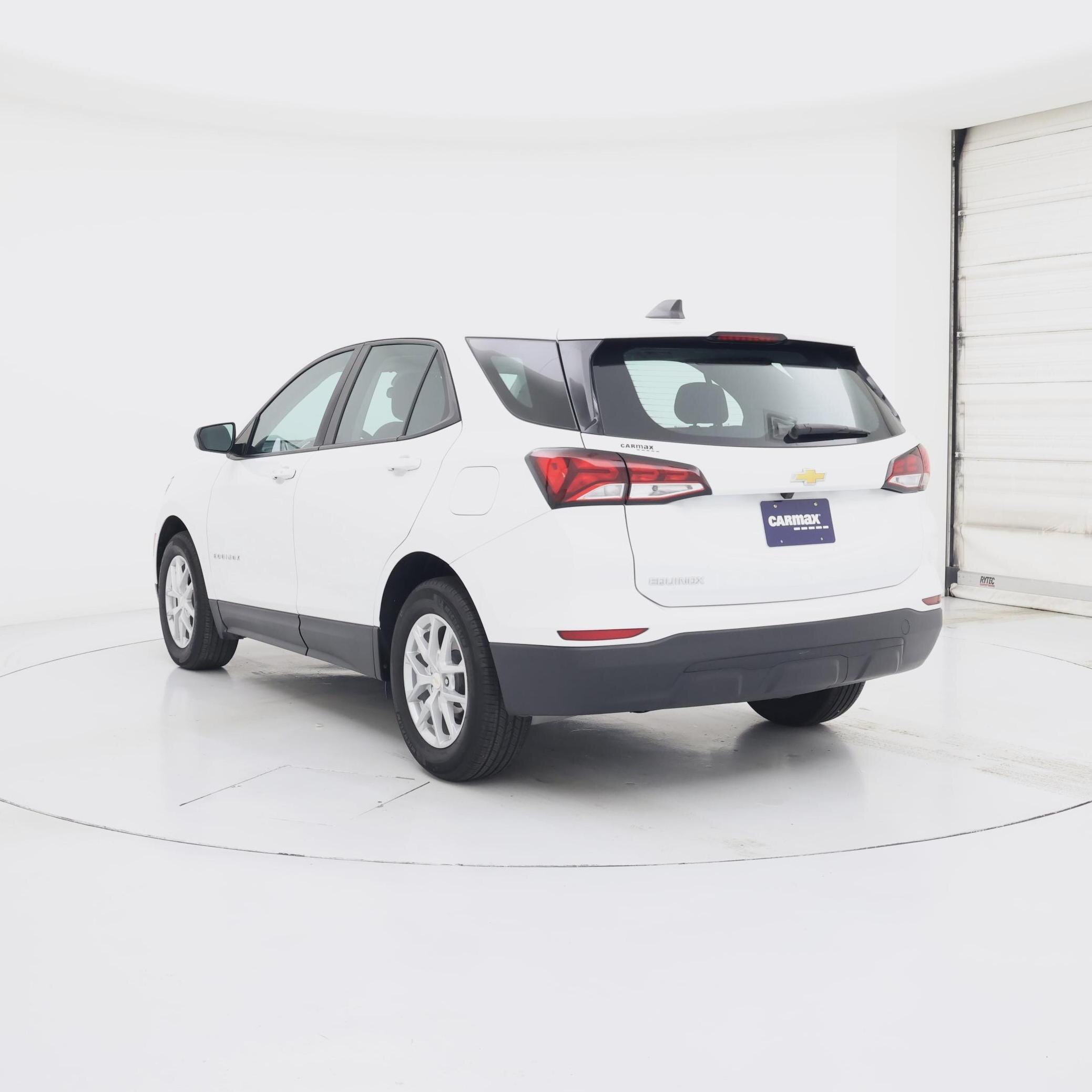 Thumbnail: 2022 Chevrolet Equinox - 2